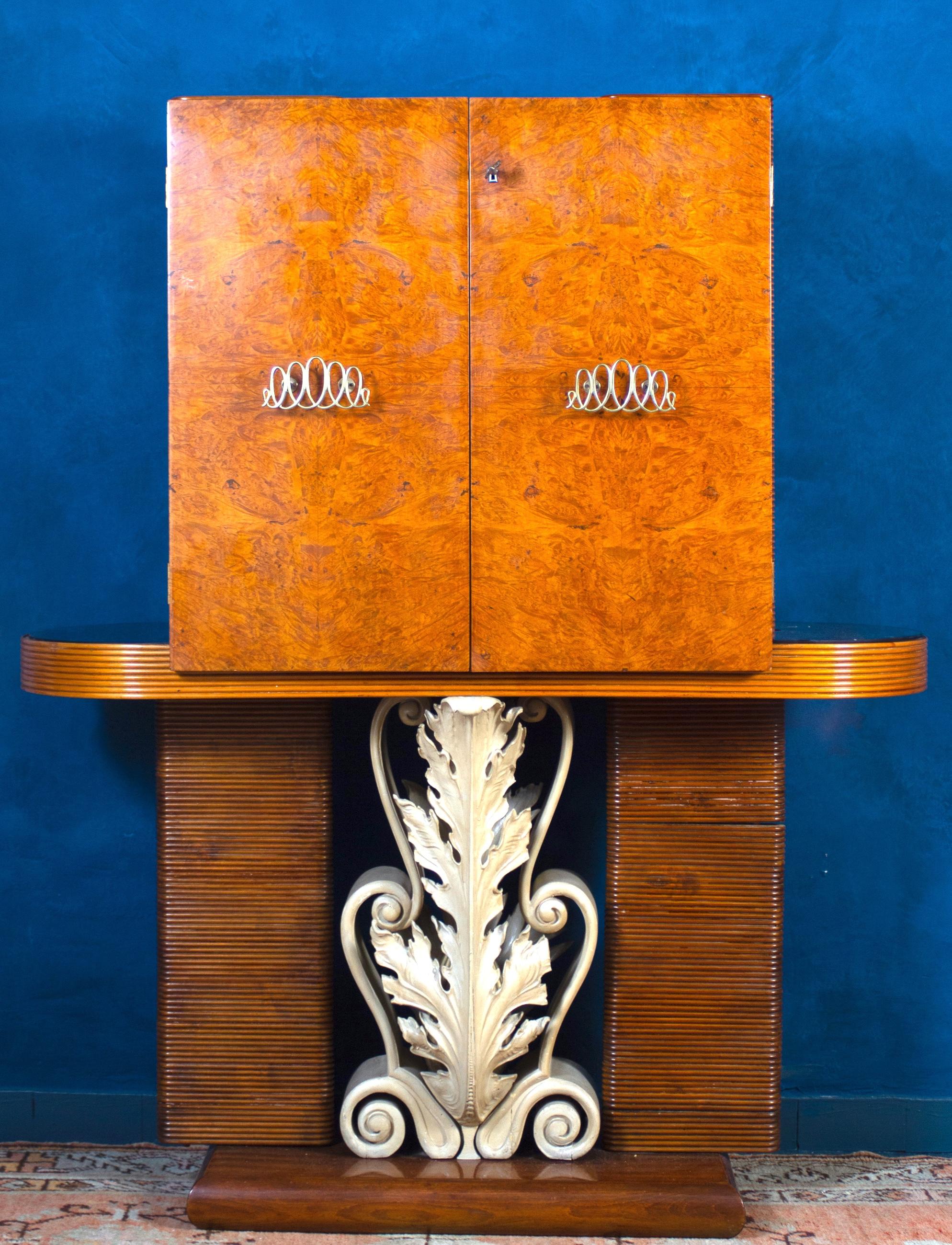 Outstanding Art Deco Italian Bar Cabinet by Pierluigi Colli For Sale 4
