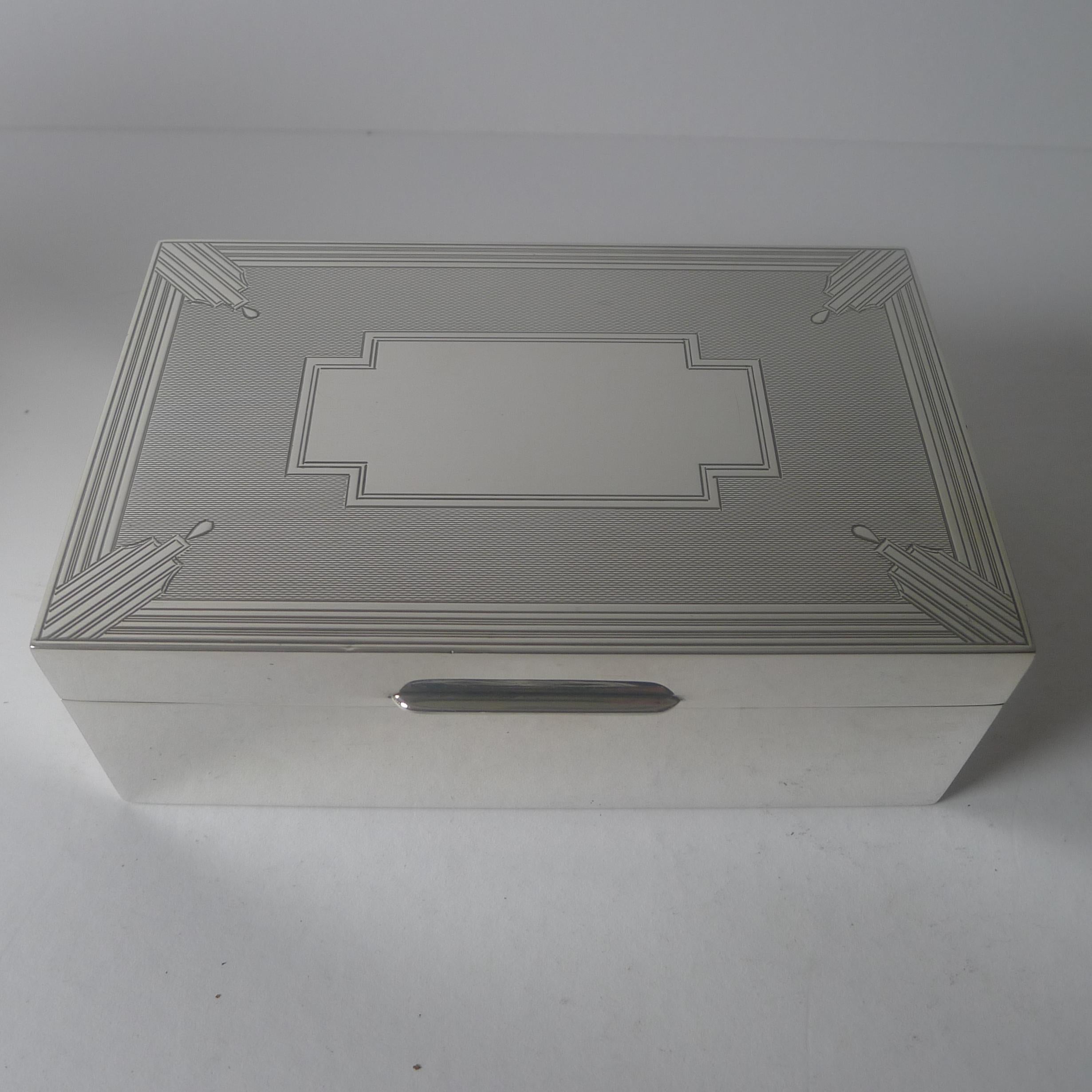 Outstanding Art Deco Silver Cigarette / Table Box - 1934 4