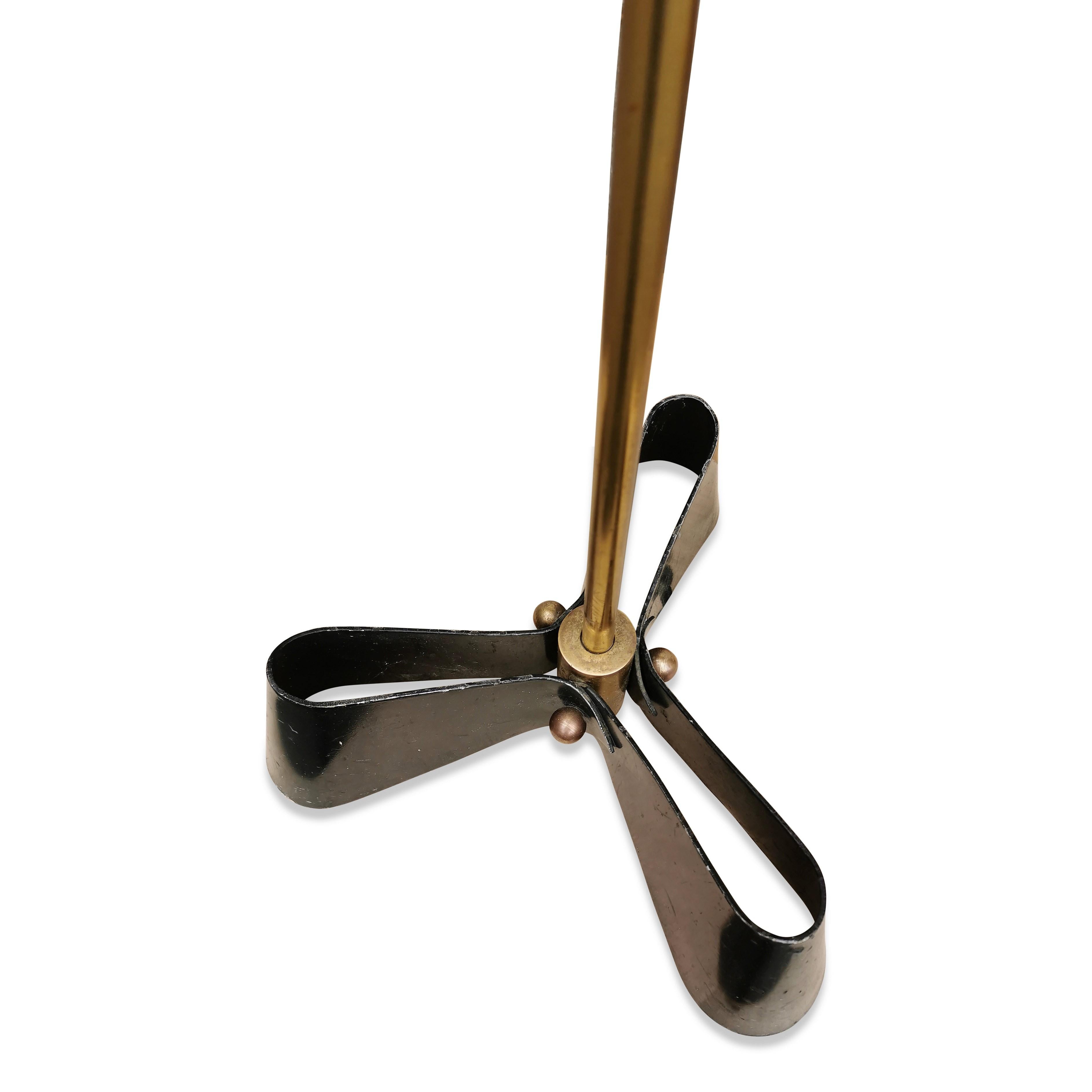 Mid-20th Century Outstanding Bronze and Wrought Iron Floor Lamp, 1950s For Sale