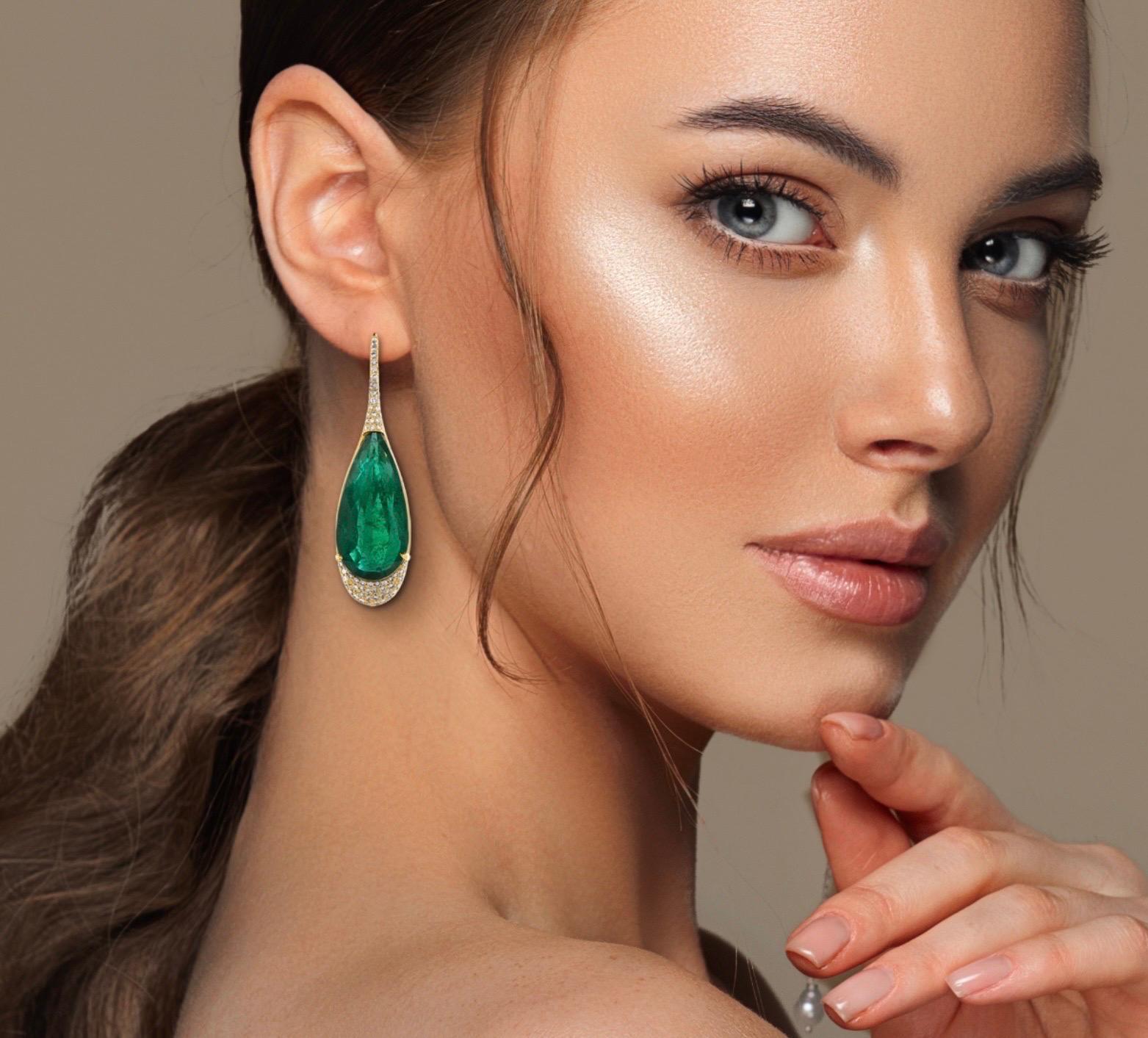 From Mindi Mond New York’s Icon Collection…. 
Quality, Craftsmanship, Elegant Style, Forever Stunning Drop Earrings! The Icon Collection from Mindi Mond New York presents breathtaking jewelry that is certain to stand out.  Intricate gemstone cuts