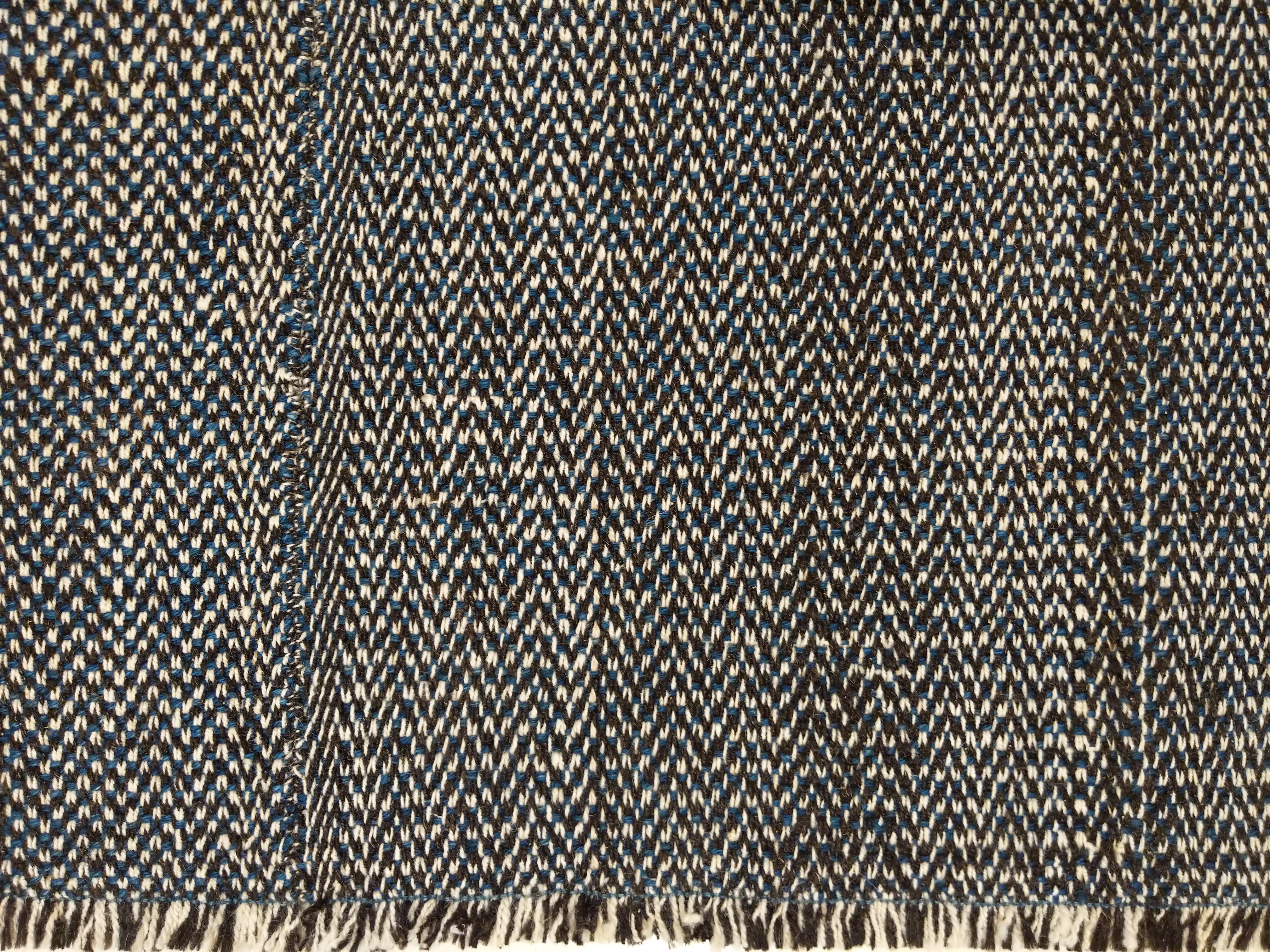 Mid-Century Modern Outstanding Contemporary Oversized Geometric Kilim Rug For Sale
