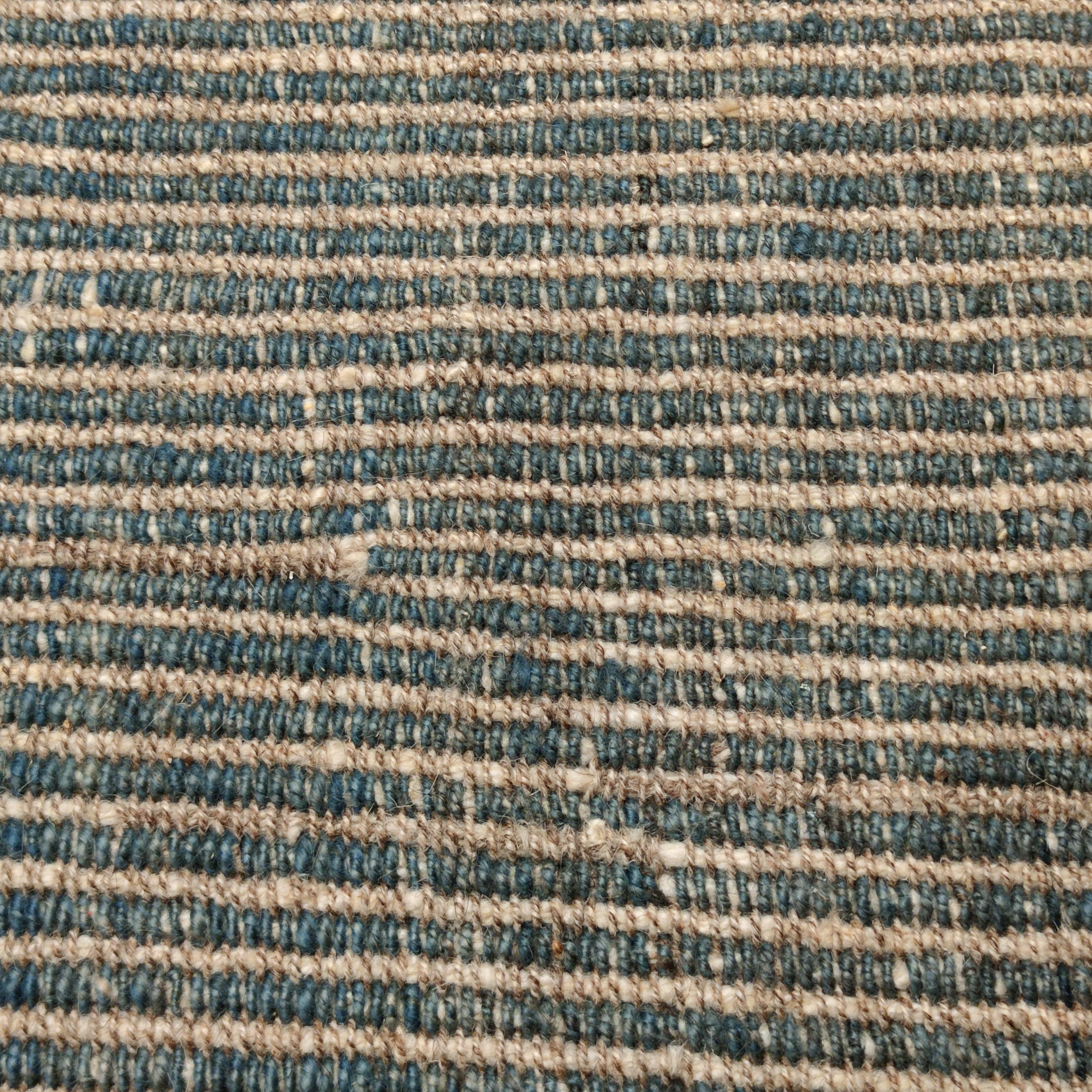 Hervorragender zeitgenössischer blauer übergroßer geometrischer Kelim-Teppich in Übergröße 11 x 15 Fuß (Moderne der Mitte des Jahrhunderts) im Angebot