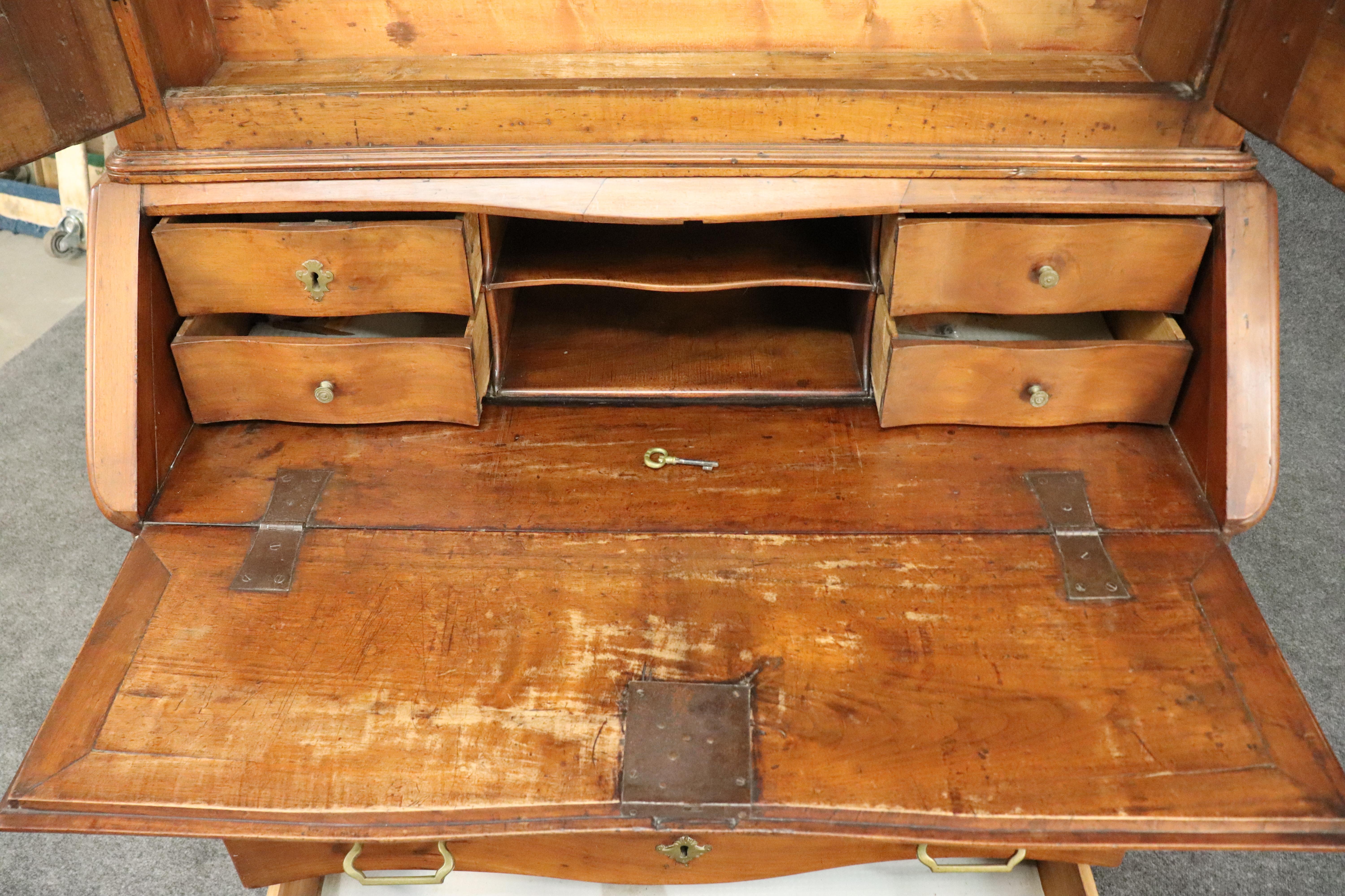 Late 18th Century Outstanding Country French Period 1780s era Walnut Secretary Desk with Bookcase For Sale