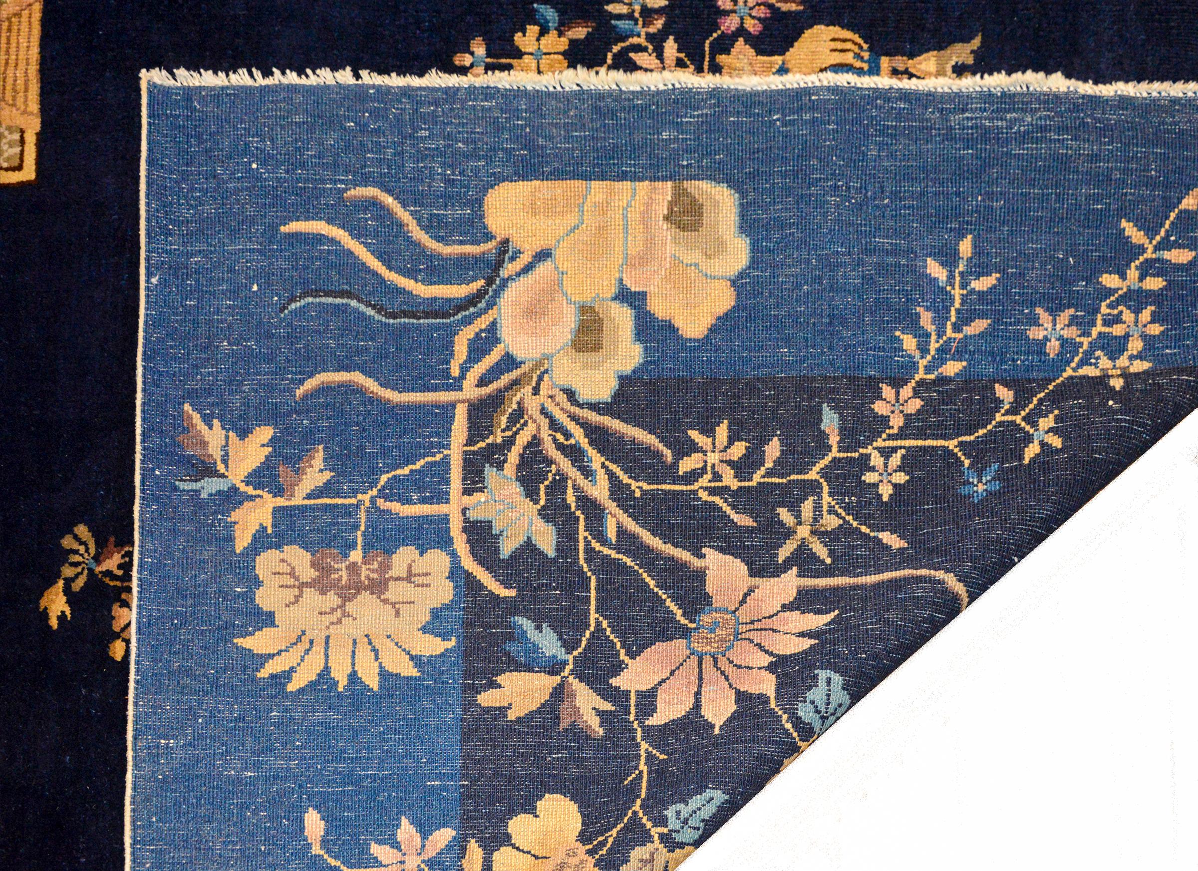 Hervorragender chinesischer Art-Déco-Teppich aus dem frühen 20. Jahrhundert im Angebot 2
