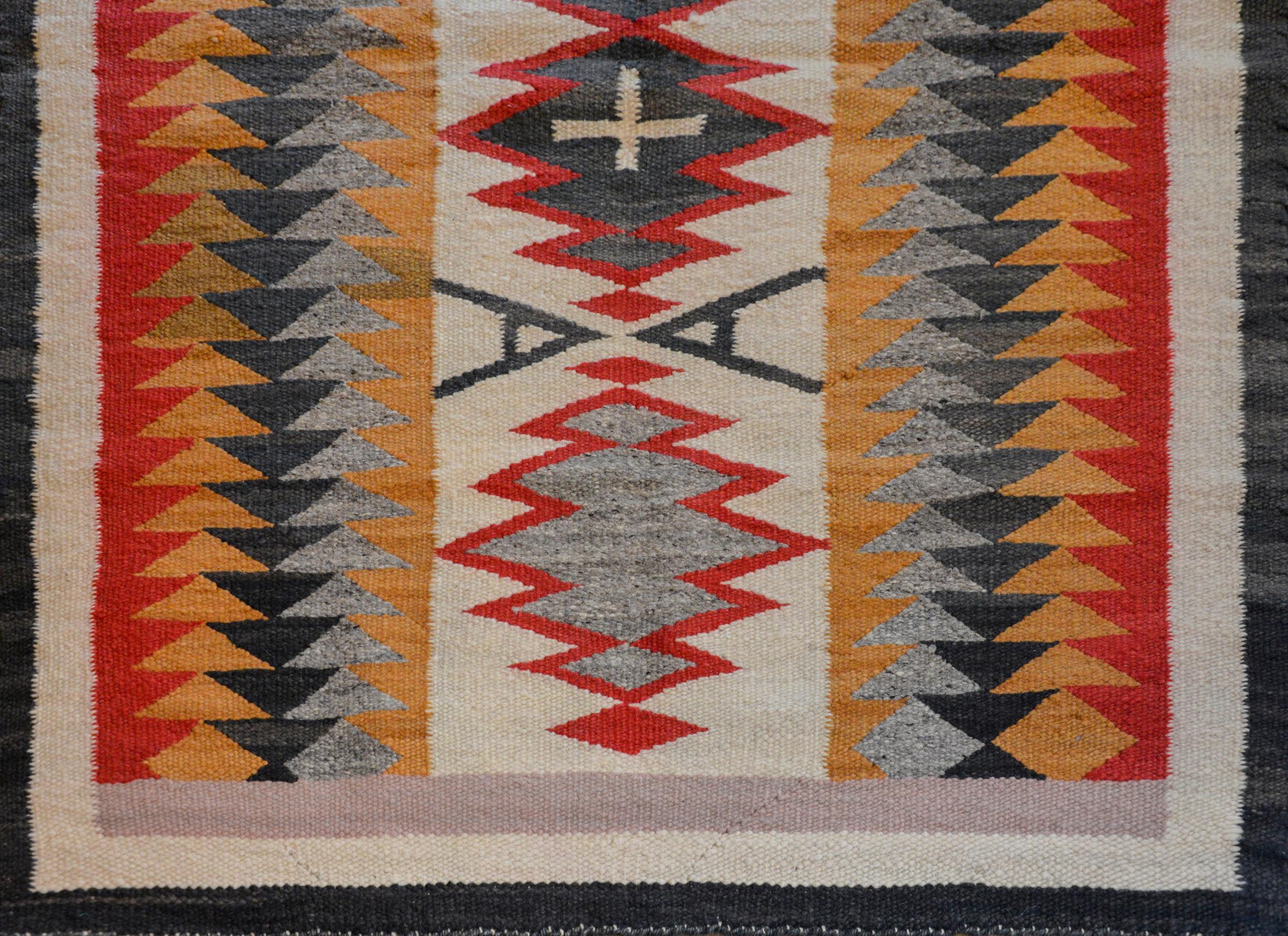 Vegetable Dyed Outstanding Early 20th Century Navajo Rug