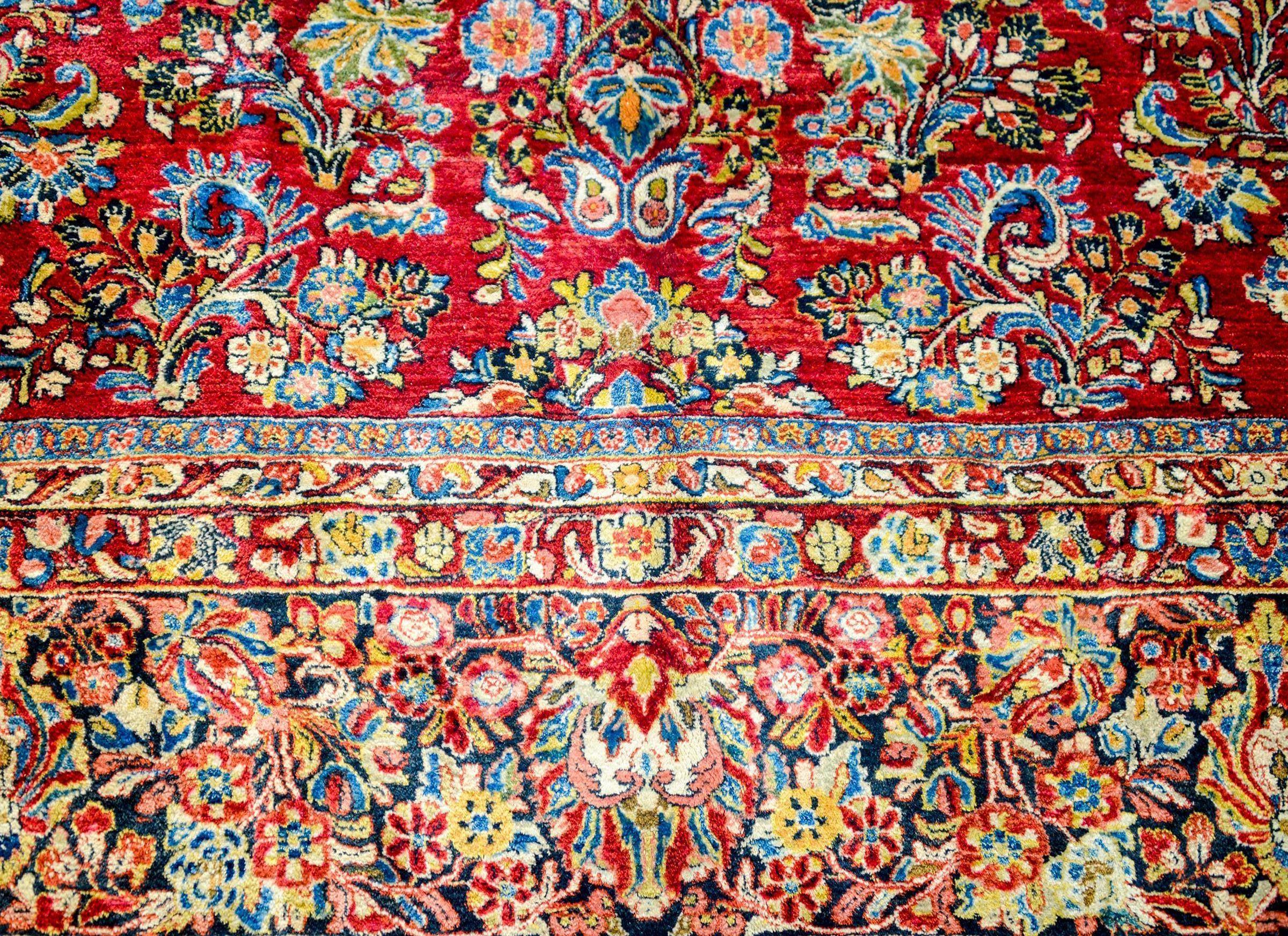 Vegetable Dyed Outstanding Early 20th Century Sarouk Rug For Sale
