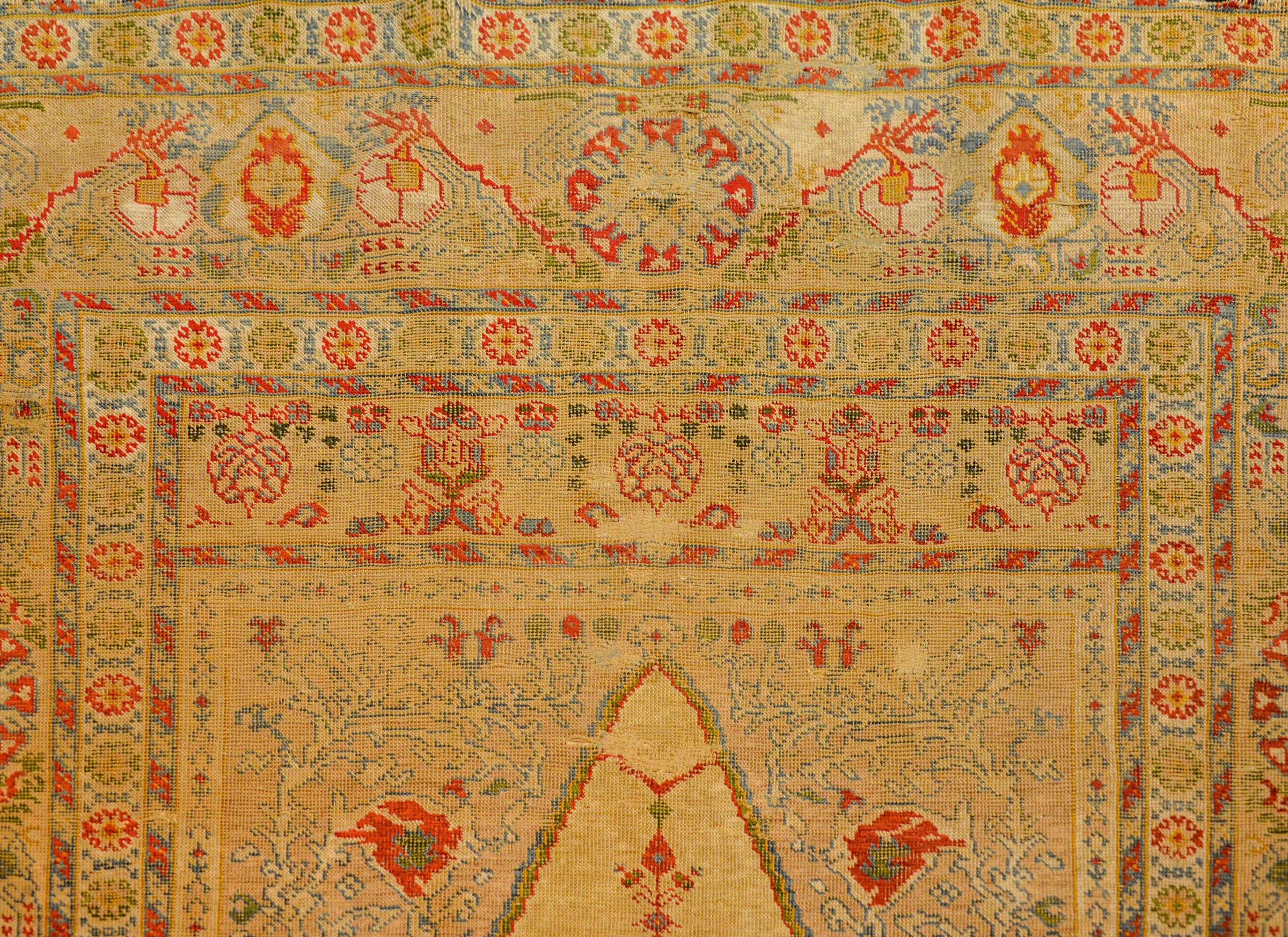 Début du 20ème siècle Exceptionnel tapis de prière en soie turc du début du 20e siècle en vente