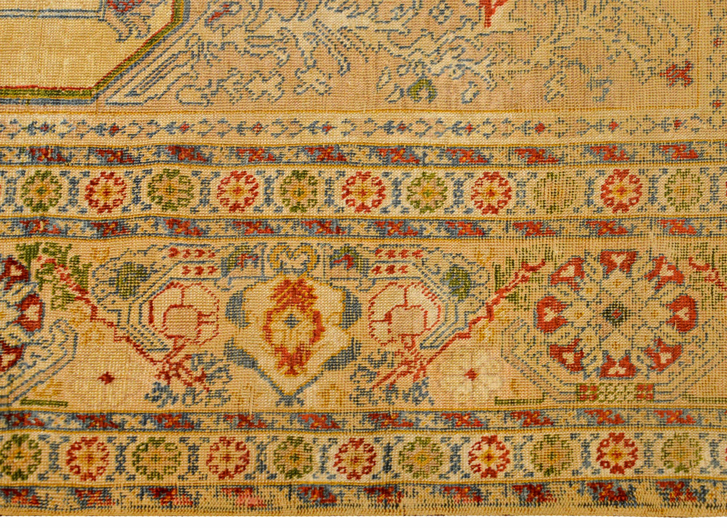 Exceptionnel tapis de prière en soie turc du début du 20e siècle en vente 1