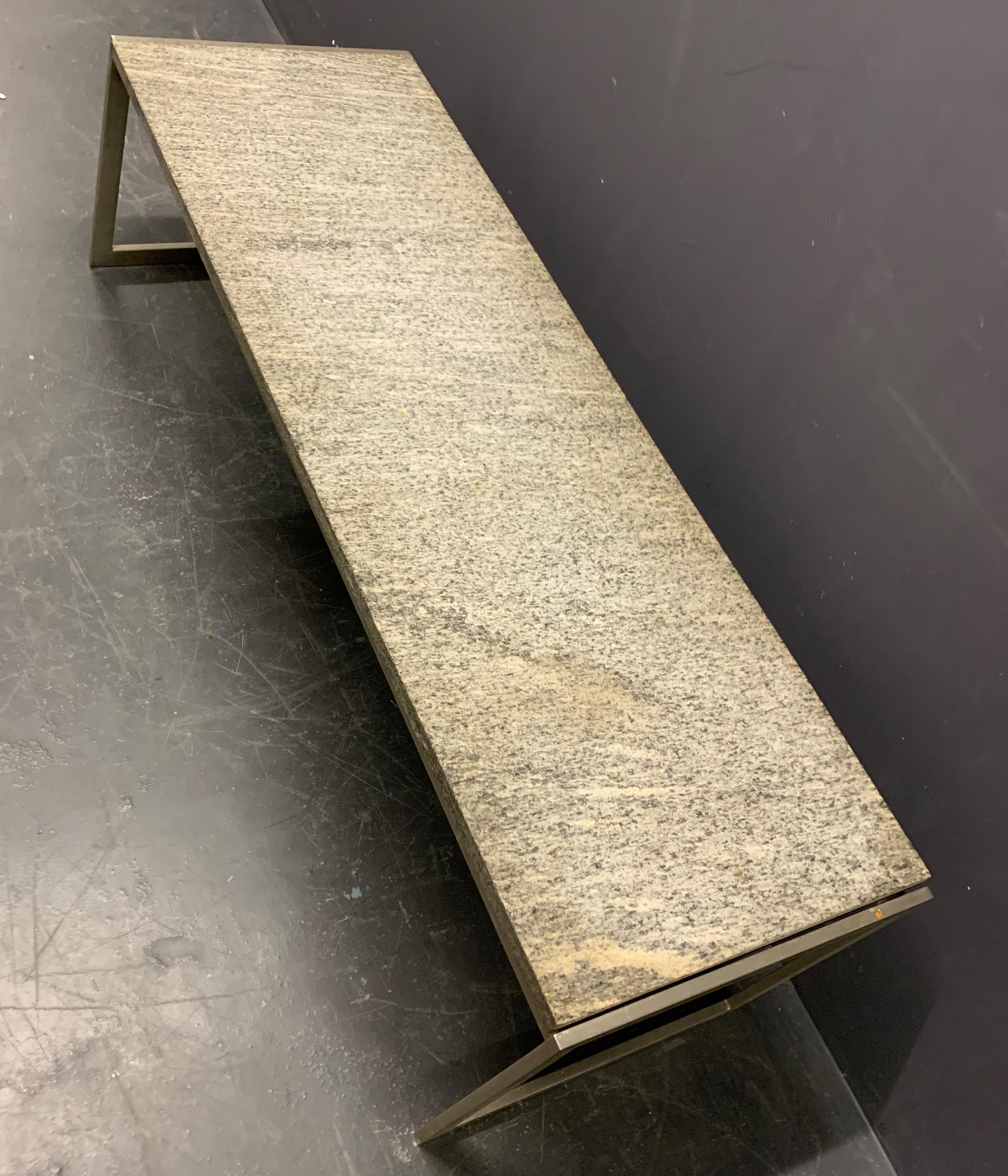 Magnifique table basse ou banc en marbre roulé Flint en vente 6