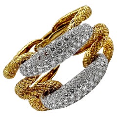 Hervorragendes französisches Cocktailarmband aus 18 Karat Gelbgold und Diamanten 1,25 Zoll breit