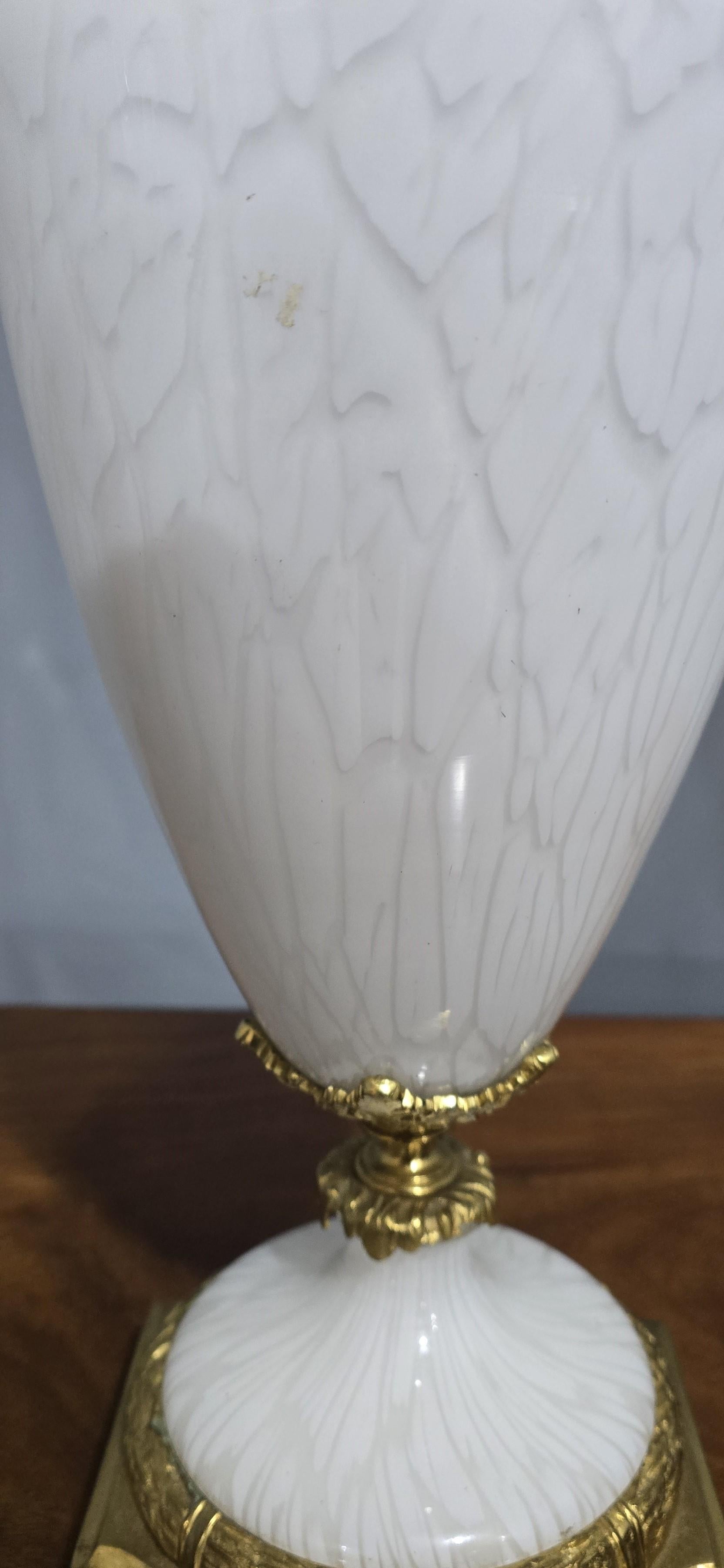 Francés sobresaliente  Lámpara de Ormolu en venta 4