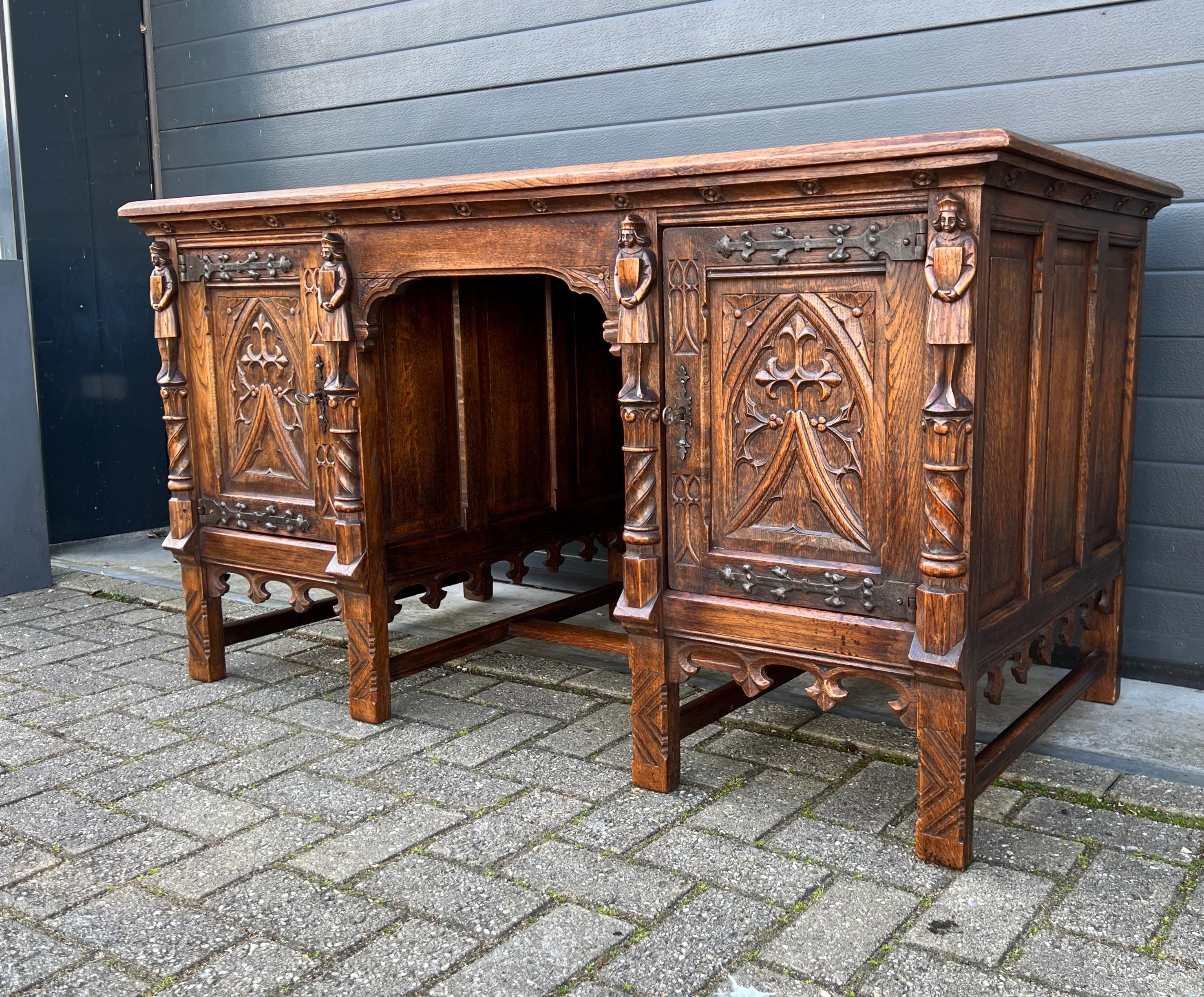 Outstanding Gothic Revival Desk w. Quality Carved Church Window Panels & Guards 4