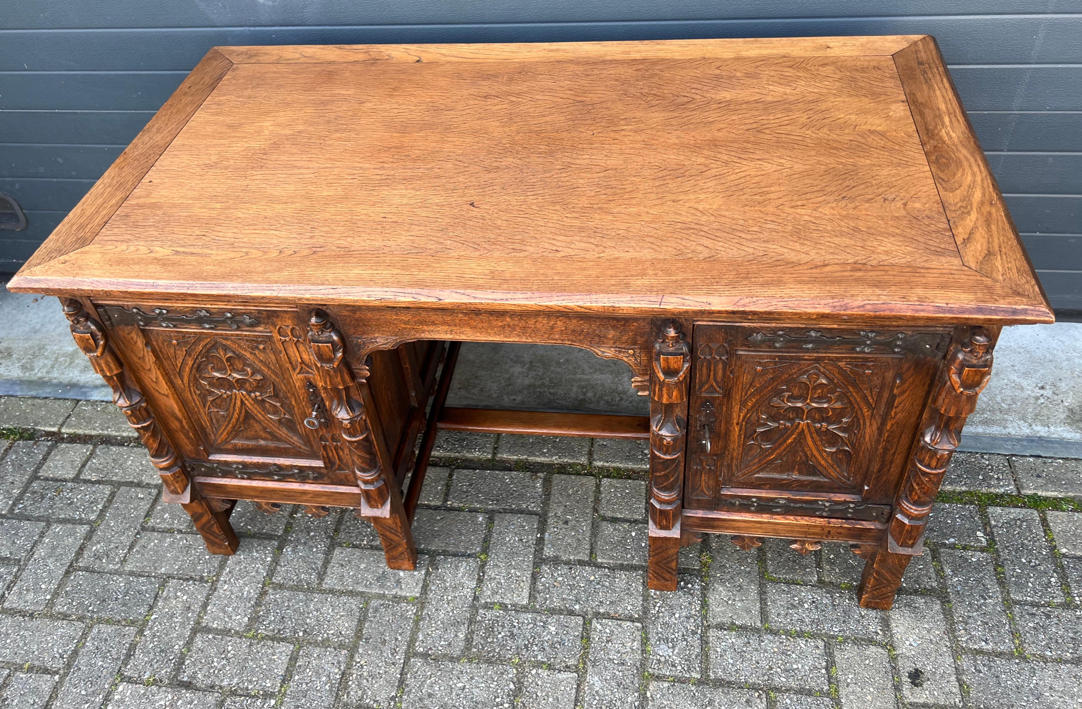 Outstanding Gothic Revival Desk w. Quality Carved Church Window Panels & Guards 10