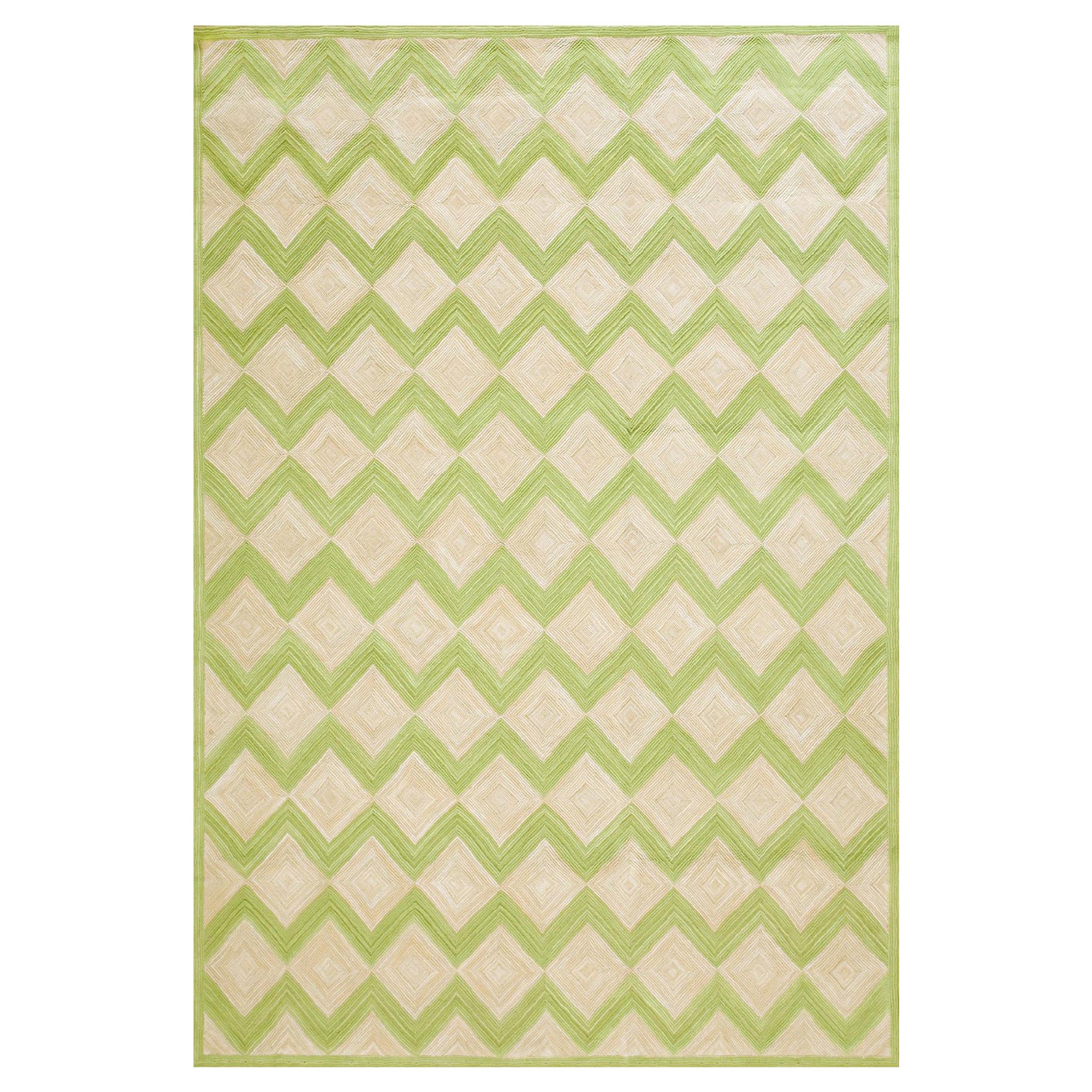 Outstanding Green Color Zig Zag Pattern Contemporary Cotton American Hooked Rug For Sale