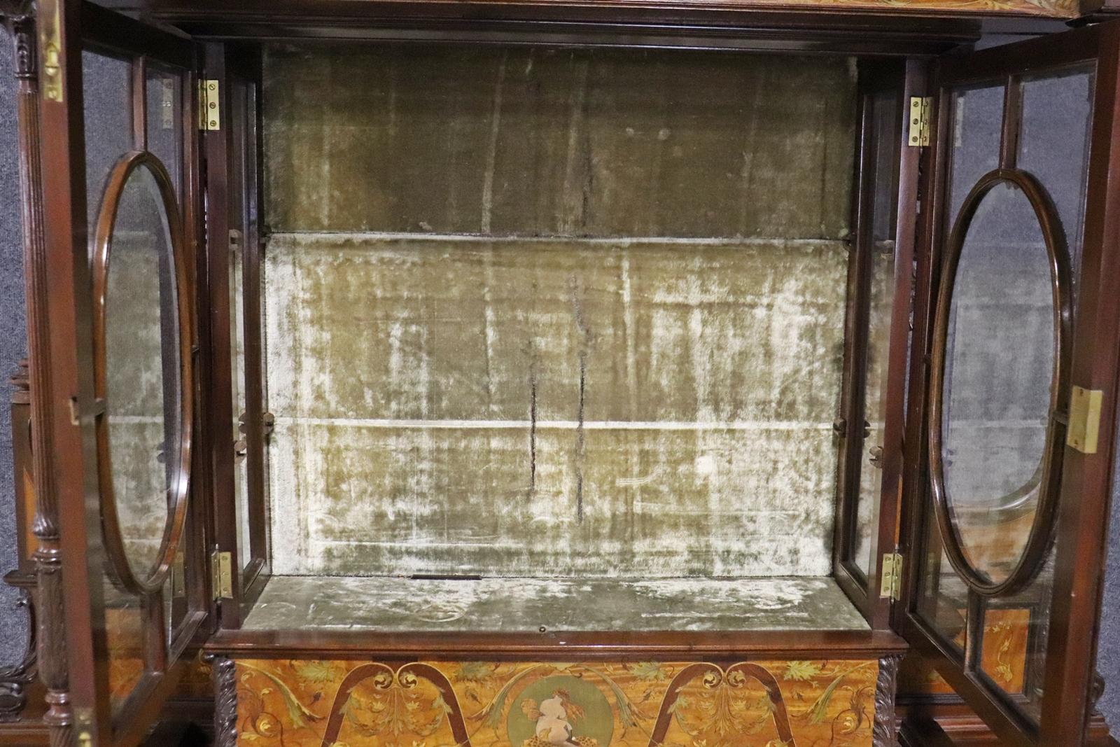 Outstanding Inlaid Edwardian China Cabinet or Vitrine Attr. Edwards and Roberts In Good Condition For Sale In Swedesboro, NJ