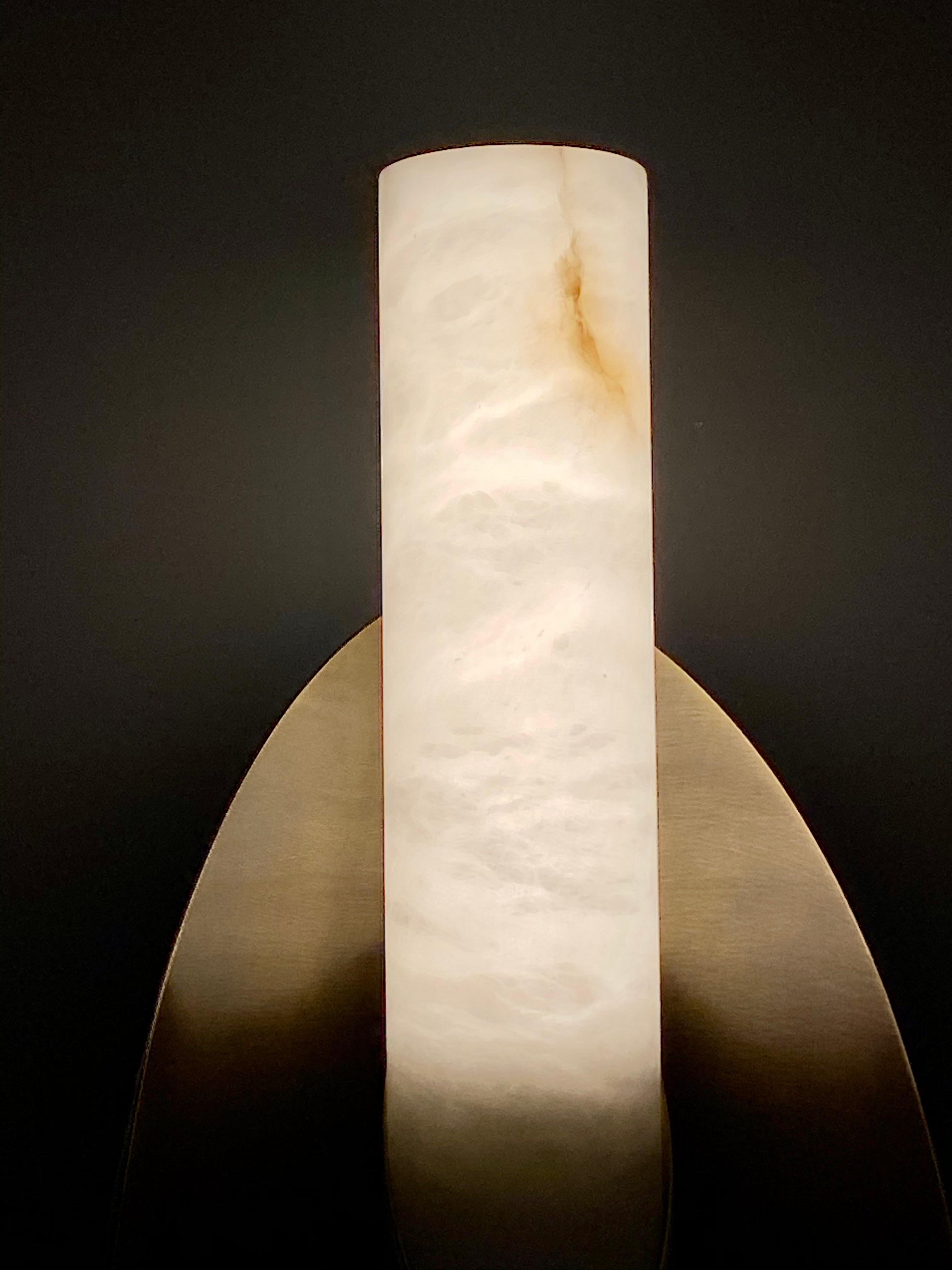 Contemporary Outstanding Italian Alabaster Wall Sconce 