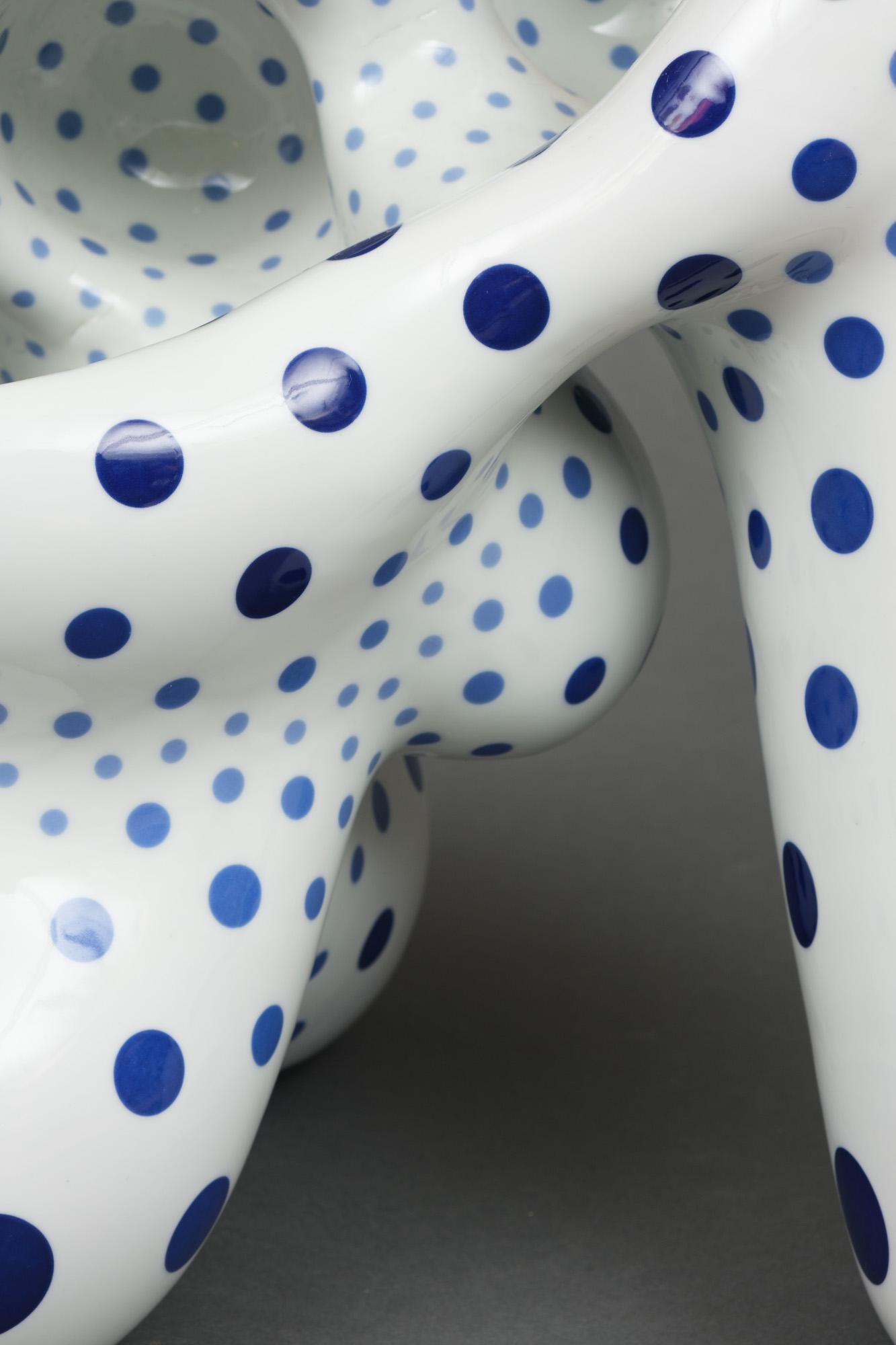 Porcelain Outstanding Japanese Biomorphic Abstract Sculpture by Harumi Nakashima 中島晴美