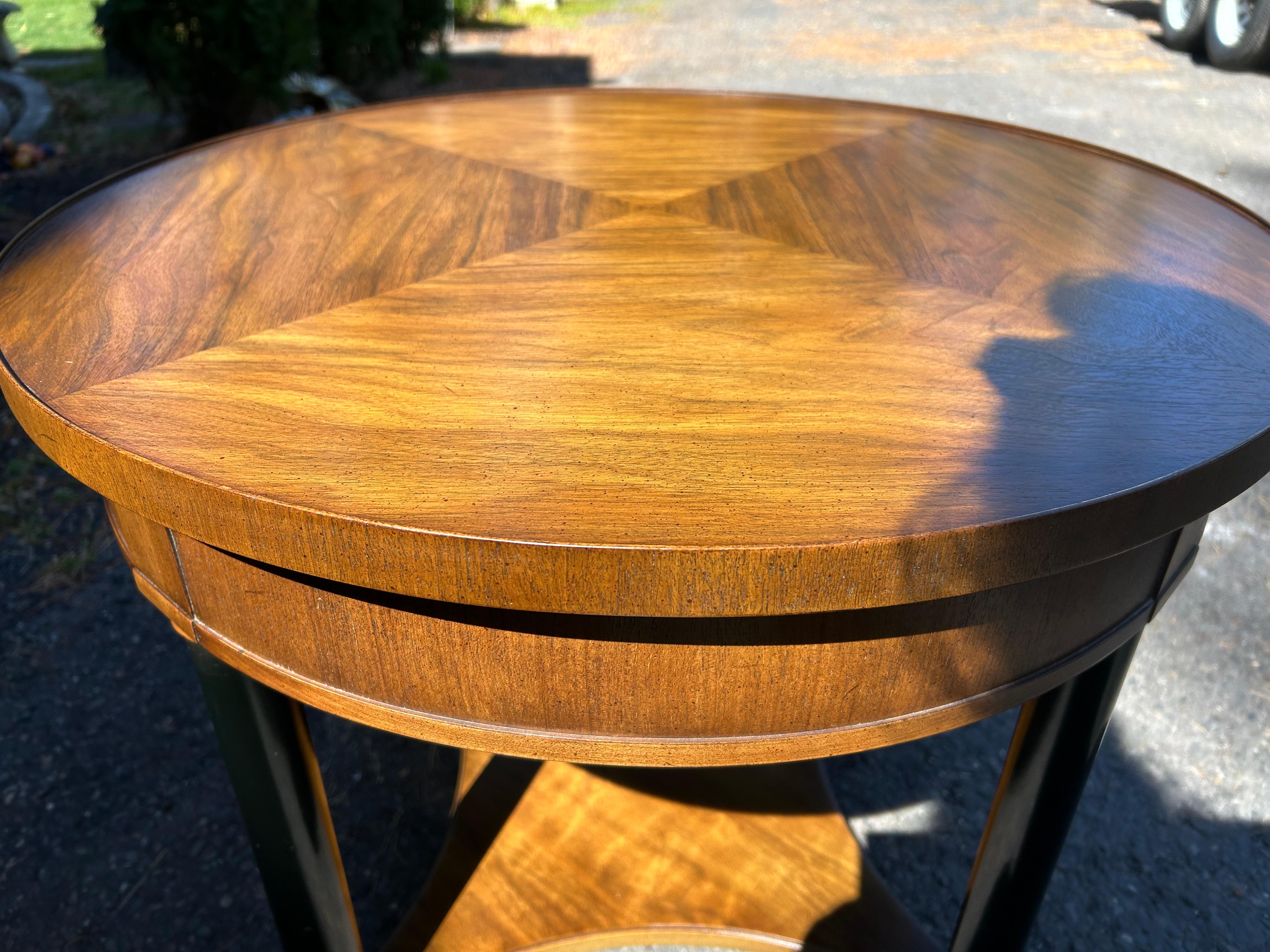 Outstanding John Widdicomb Attr. Round Walnut Side Table Mid-Century Modern For Sale 5