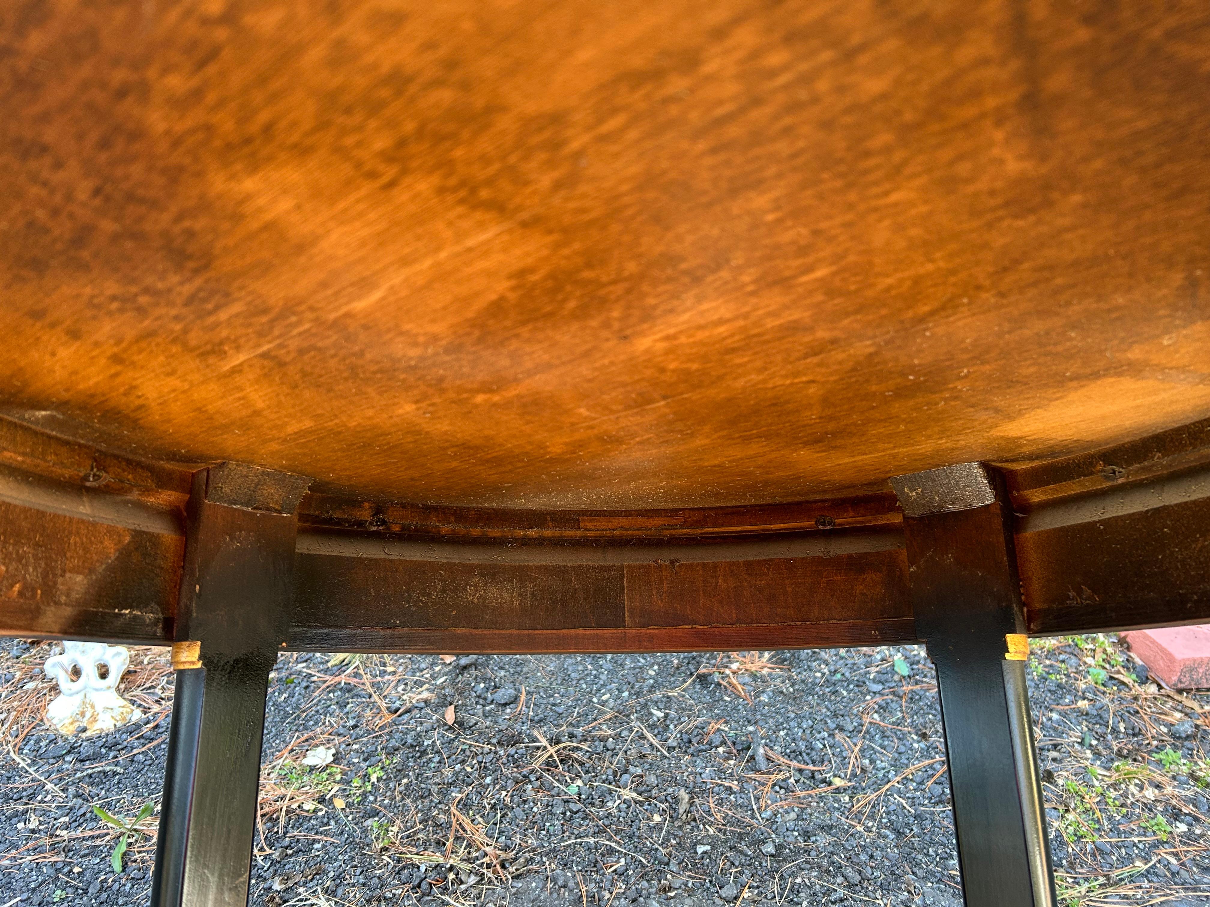 Outstanding John Widdicomb Attr. Round Walnut Side Table Mid-Century Modern For Sale 10