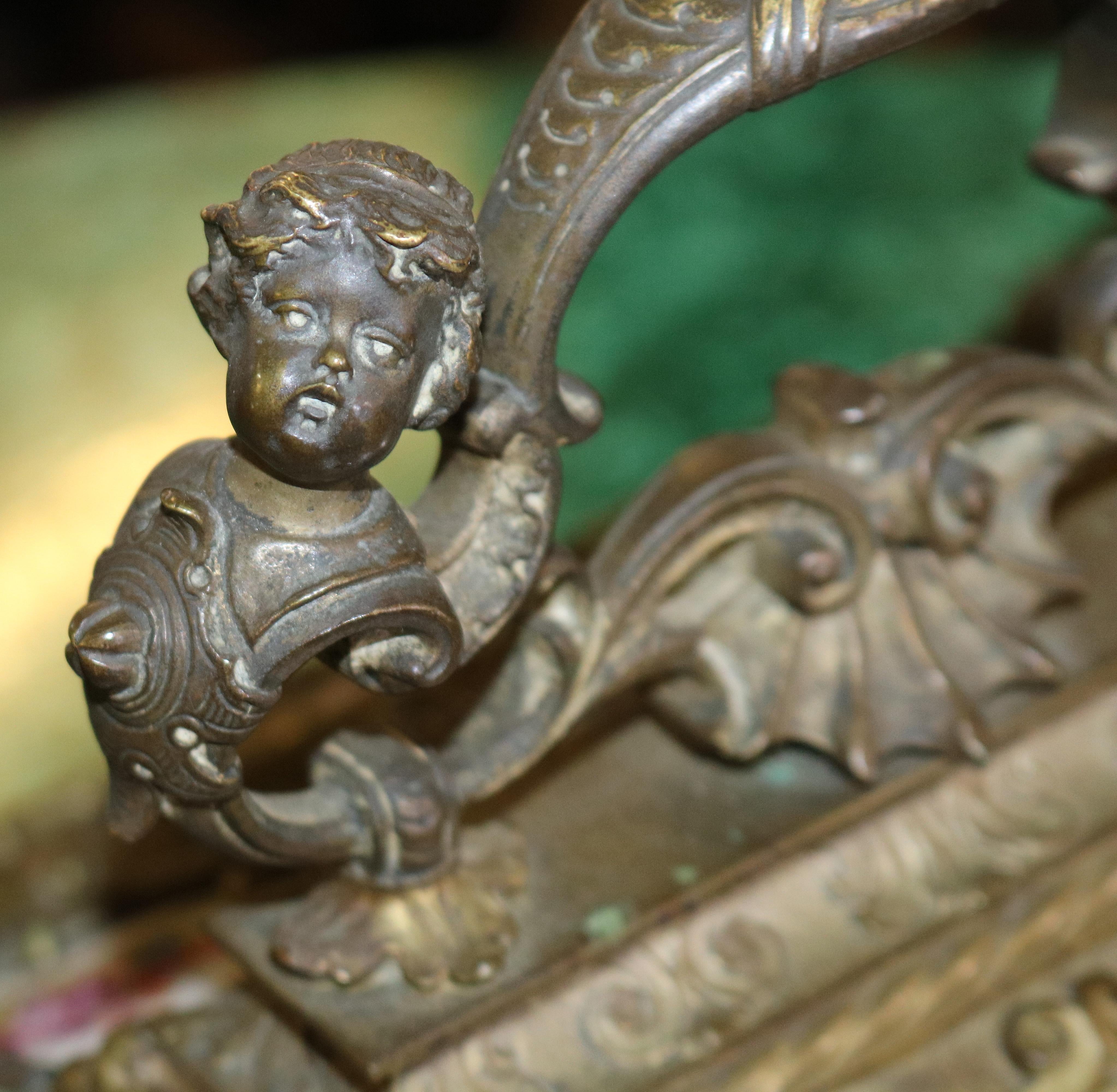 Remarquable grande boîte à bijoux en bronze et porcelaine du 19ème siècle en vente 5