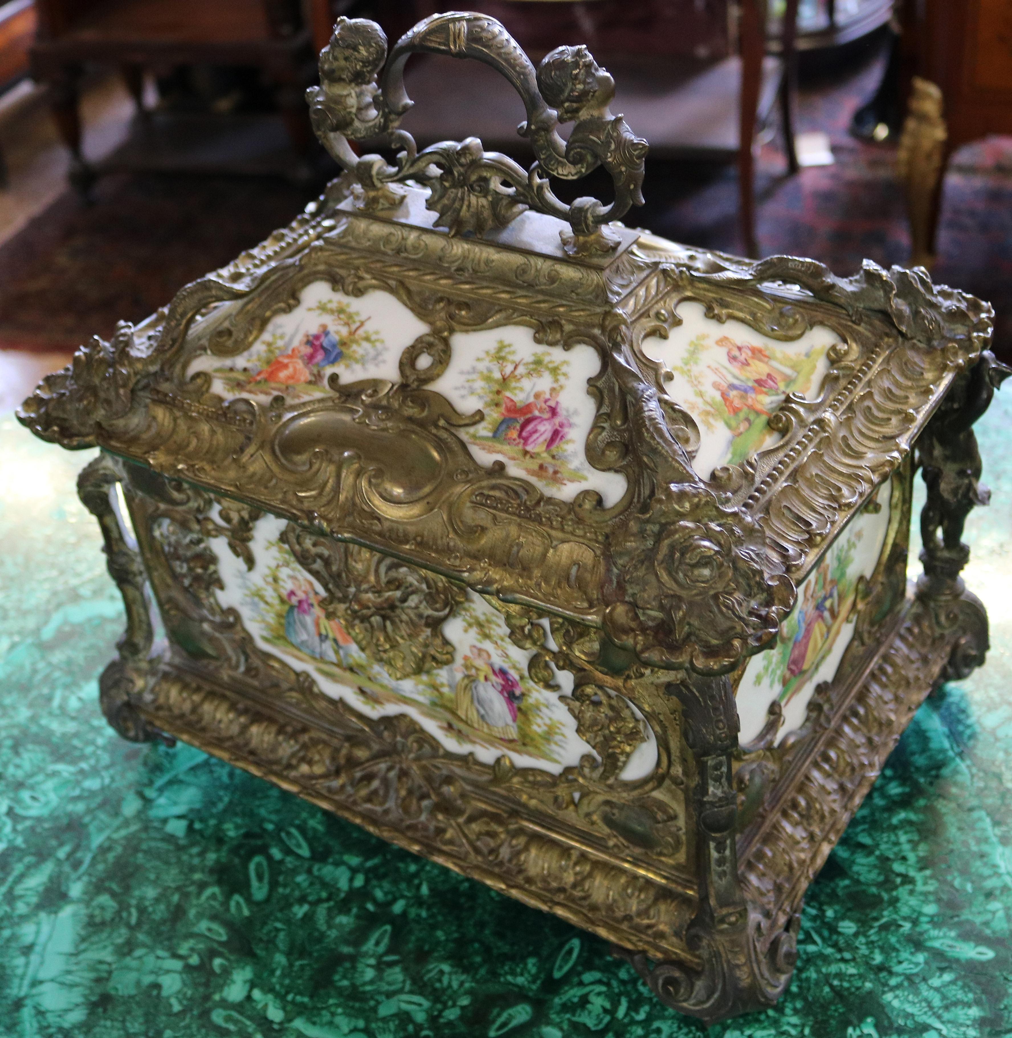 Outstanding Large 19th Century Bronze & Porcelain Jewelry Casket Box For Sale 4