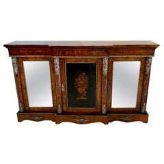 Superbe grande crédence ancienne en ronce de noyer avec marqueterie florale