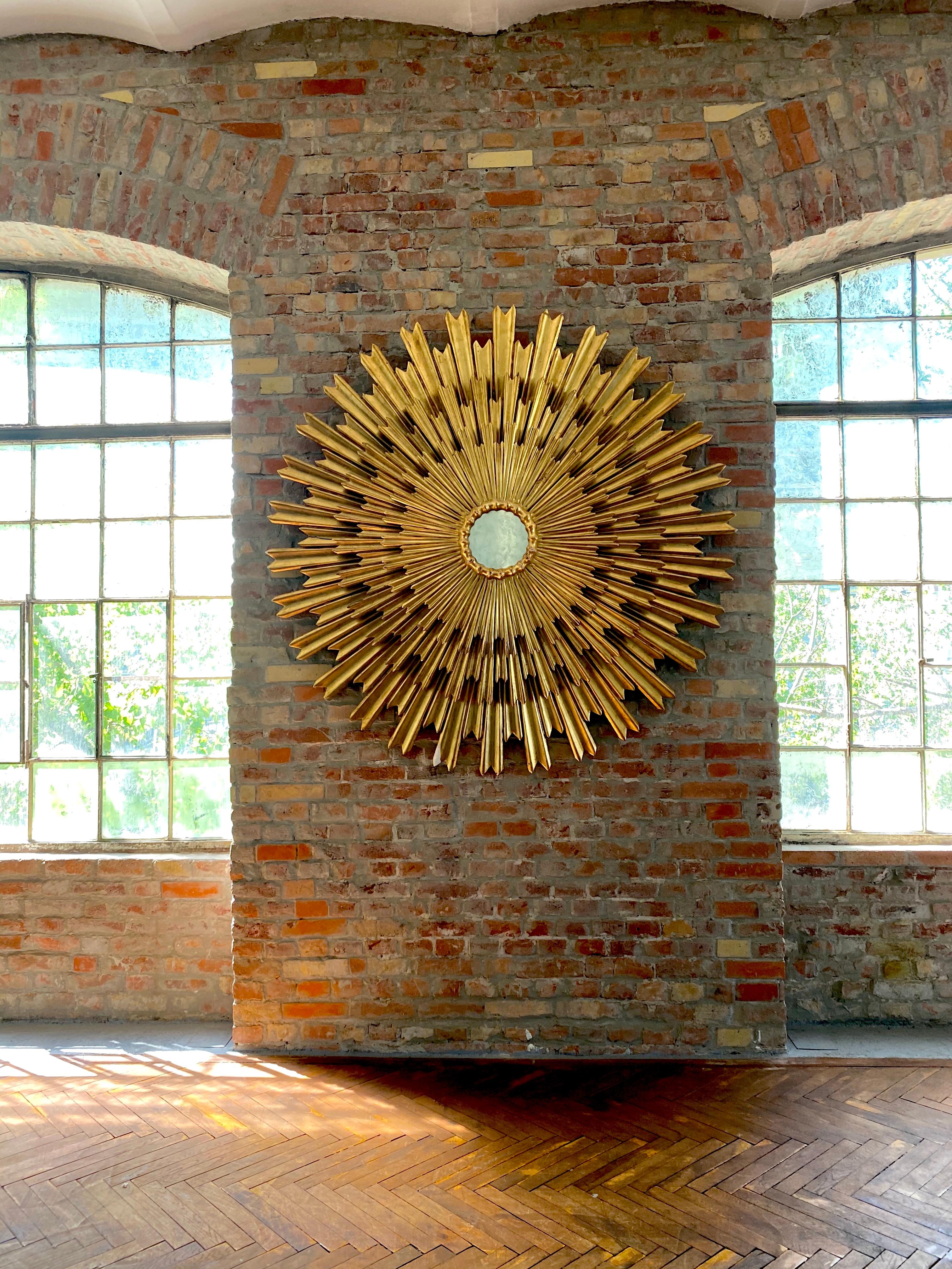 Outstanding Large Gilded Triple Layered Sunburst Mirror, Spain, 1950 In Excellent Condition For Sale In Rome, IT