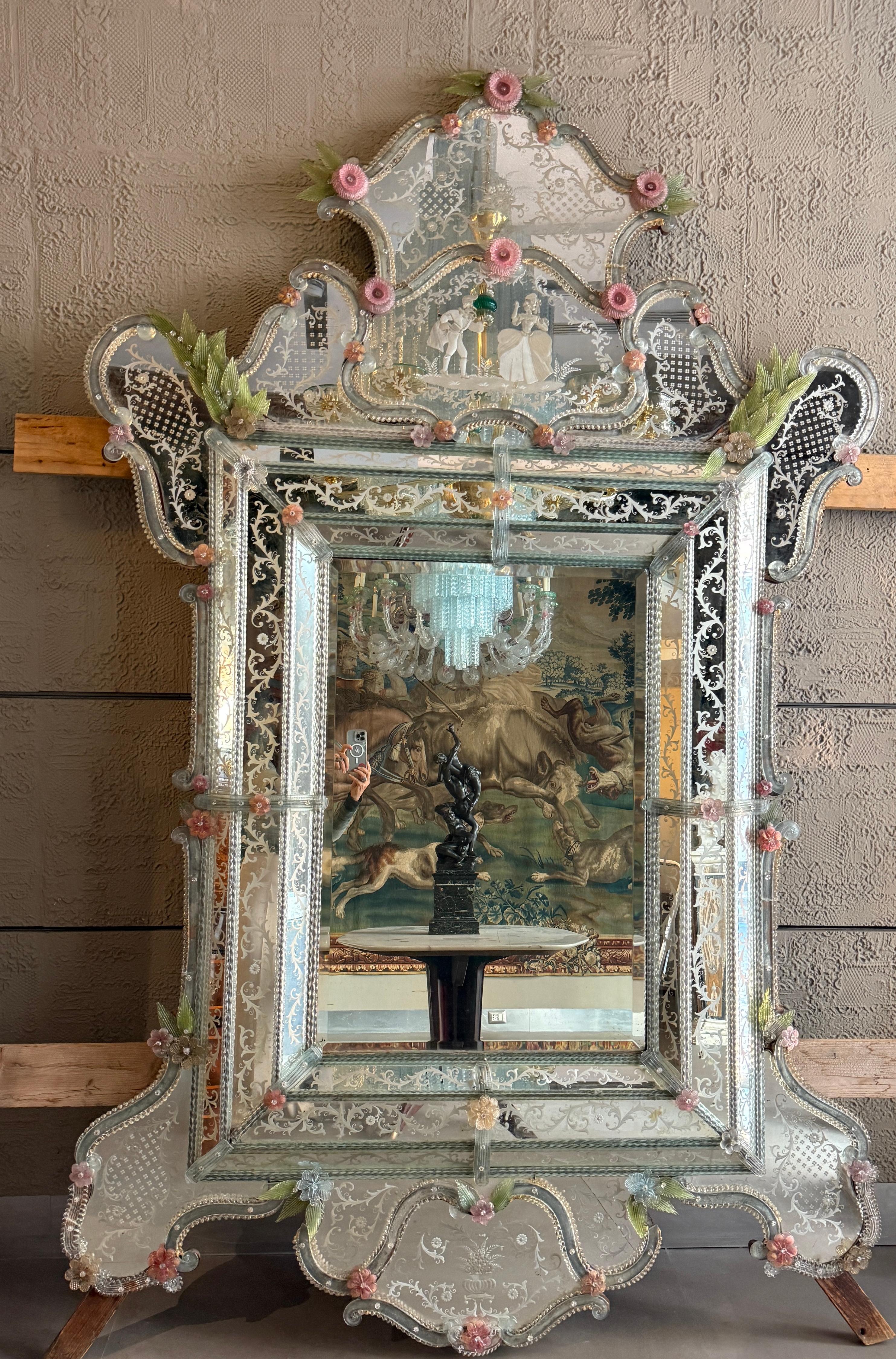 Gran veneciana excepcional  Espejo de cristal de Murano en venta 5