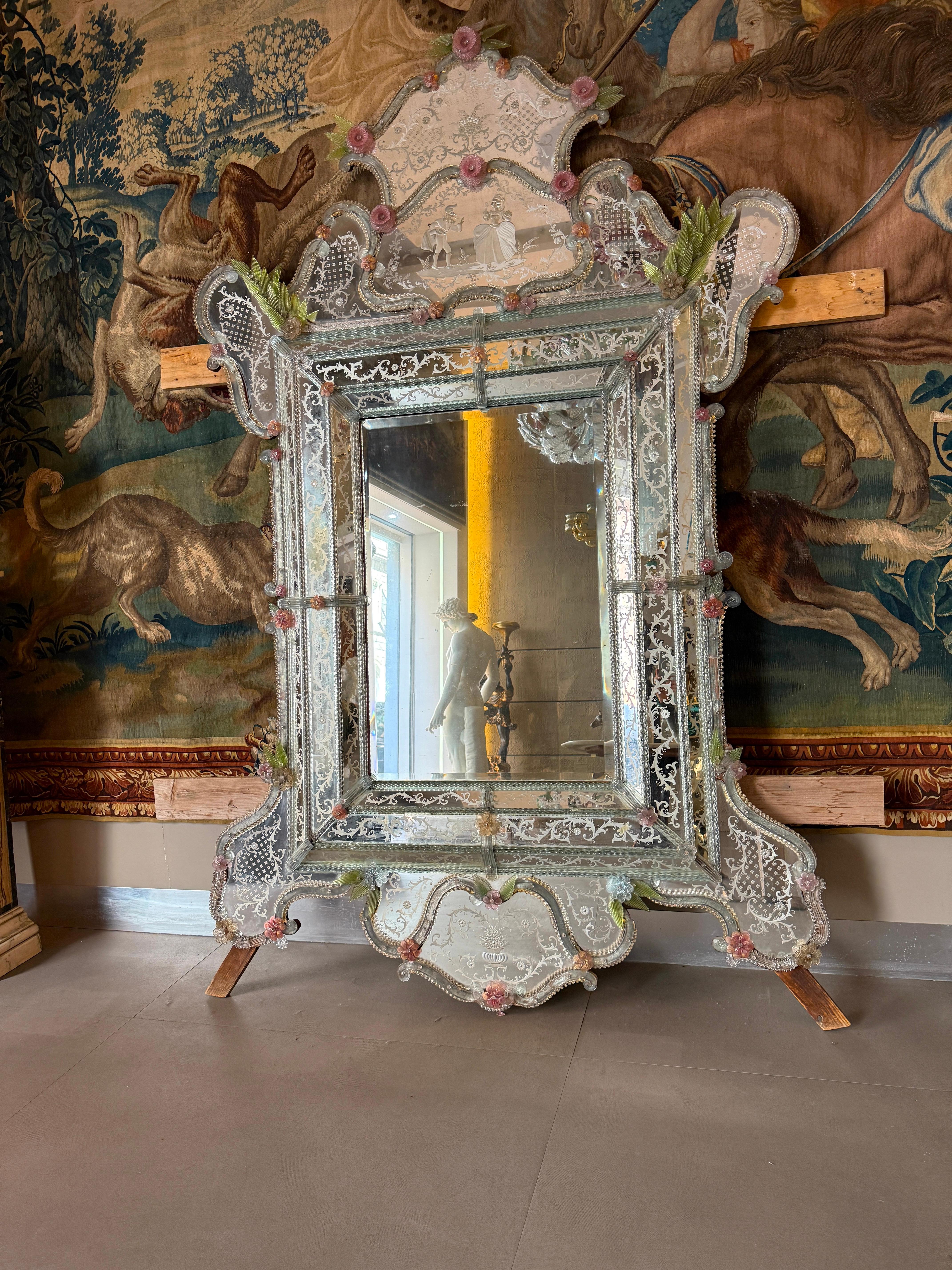 Gran veneciana excepcional  Espejo de cristal de Murano en venta 6