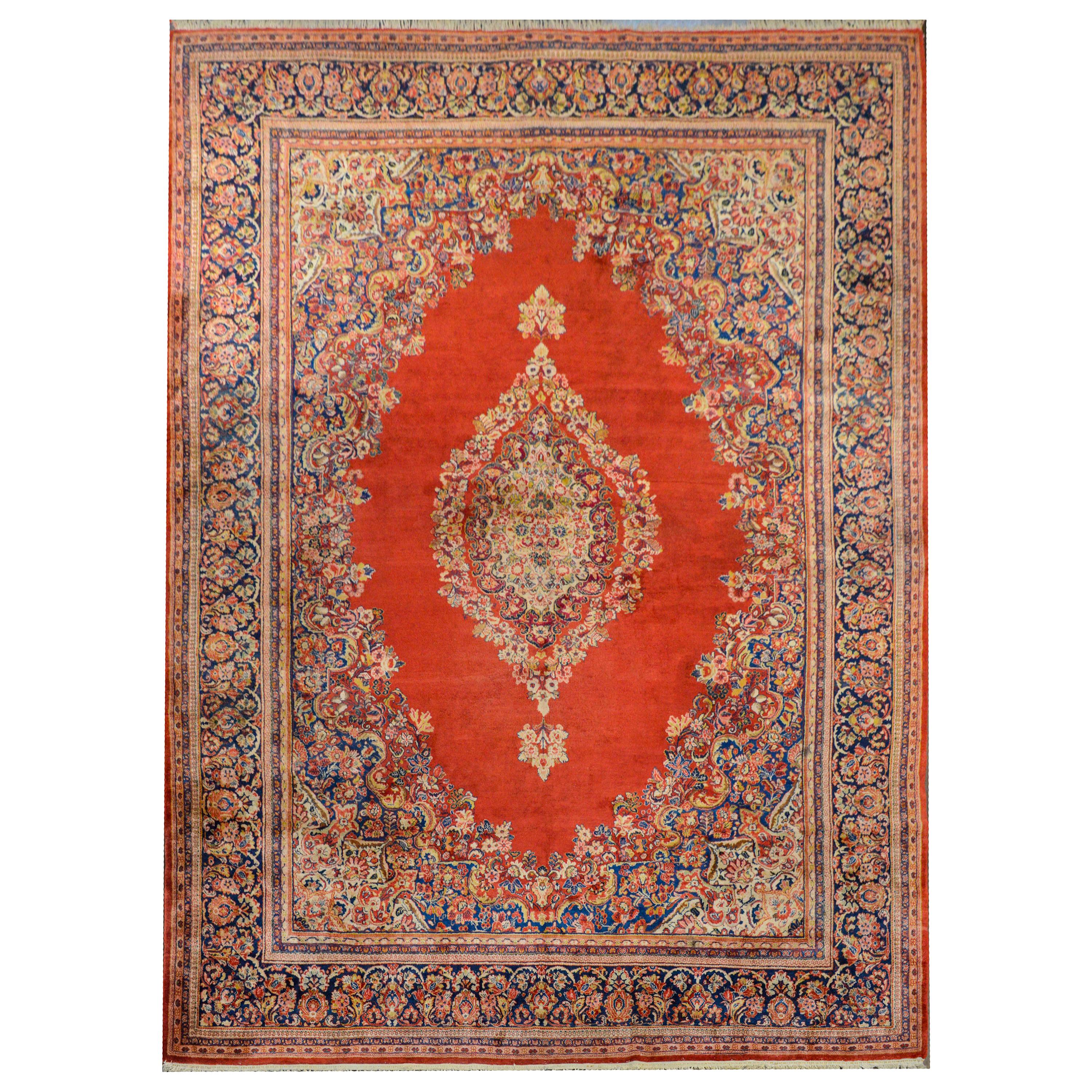 Outstanding Monumental Early 20th Century Sarouk Rug For Sale