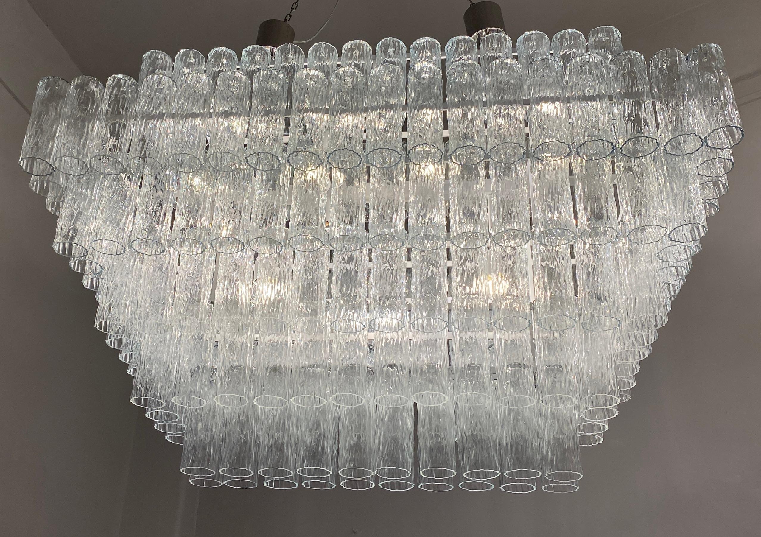 Outstanding Monumental  Murano Chandelier, 1980' For Sale 1