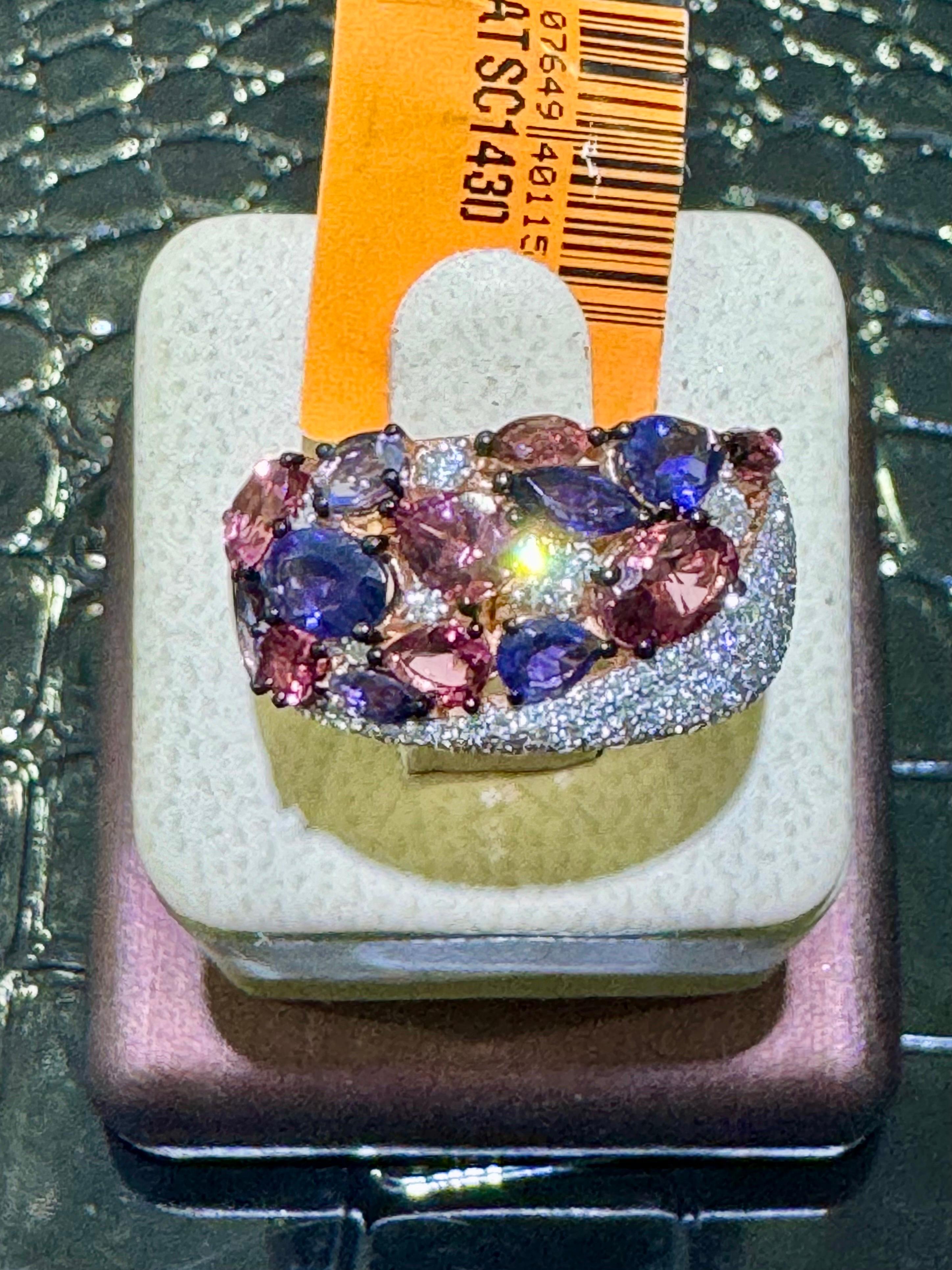 Outstanding Multicolored & Diamond Ring In 14k Rose Gold  In New Condition For Sale In Fort Lauderdale, FL