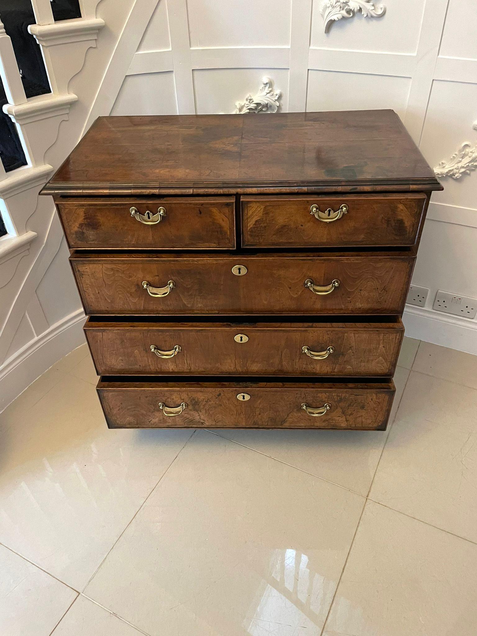 English Outstanding Original George I Antique Quality Figured Walnut Chest of Drawers For Sale