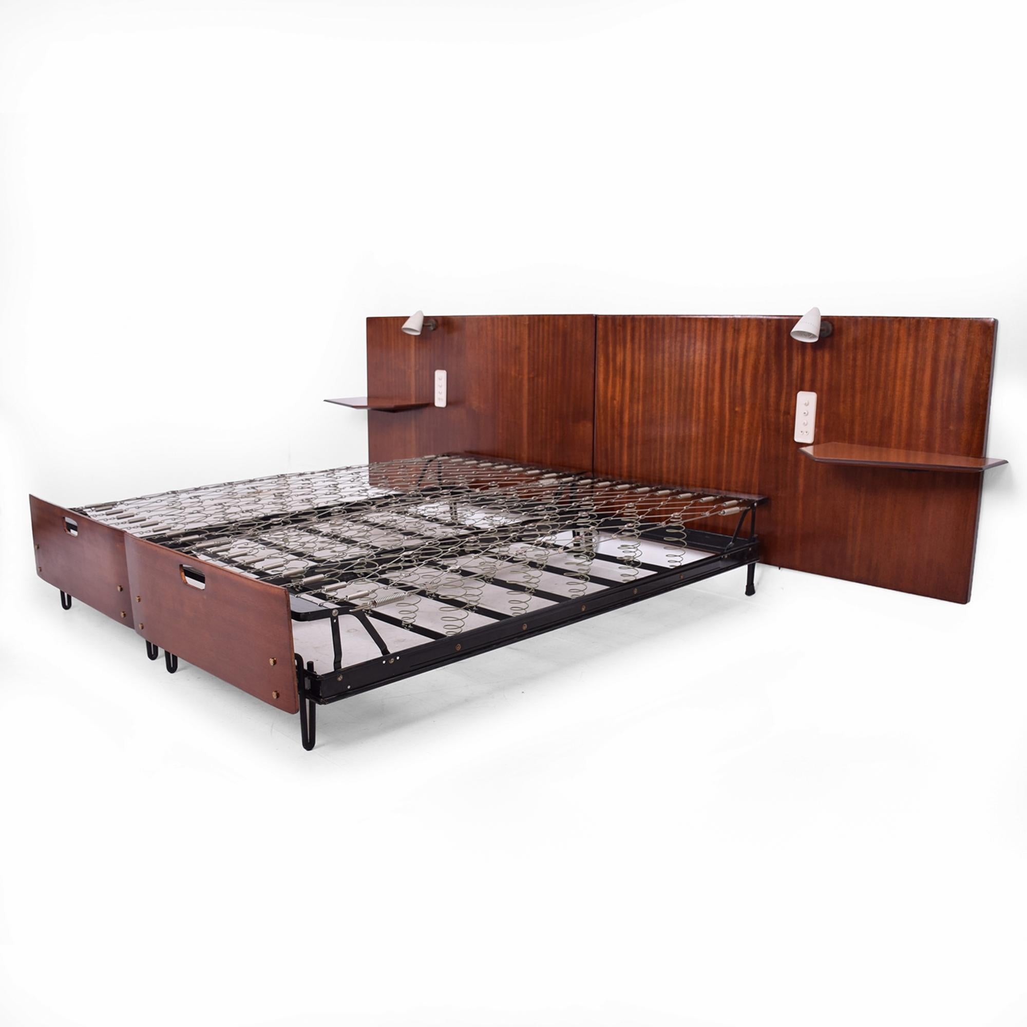 Mid-Century Modern Outstanding Osvaldo Borsani Dreamy Sapele Bed Builtin Lights & Side Tables Italy For Sale