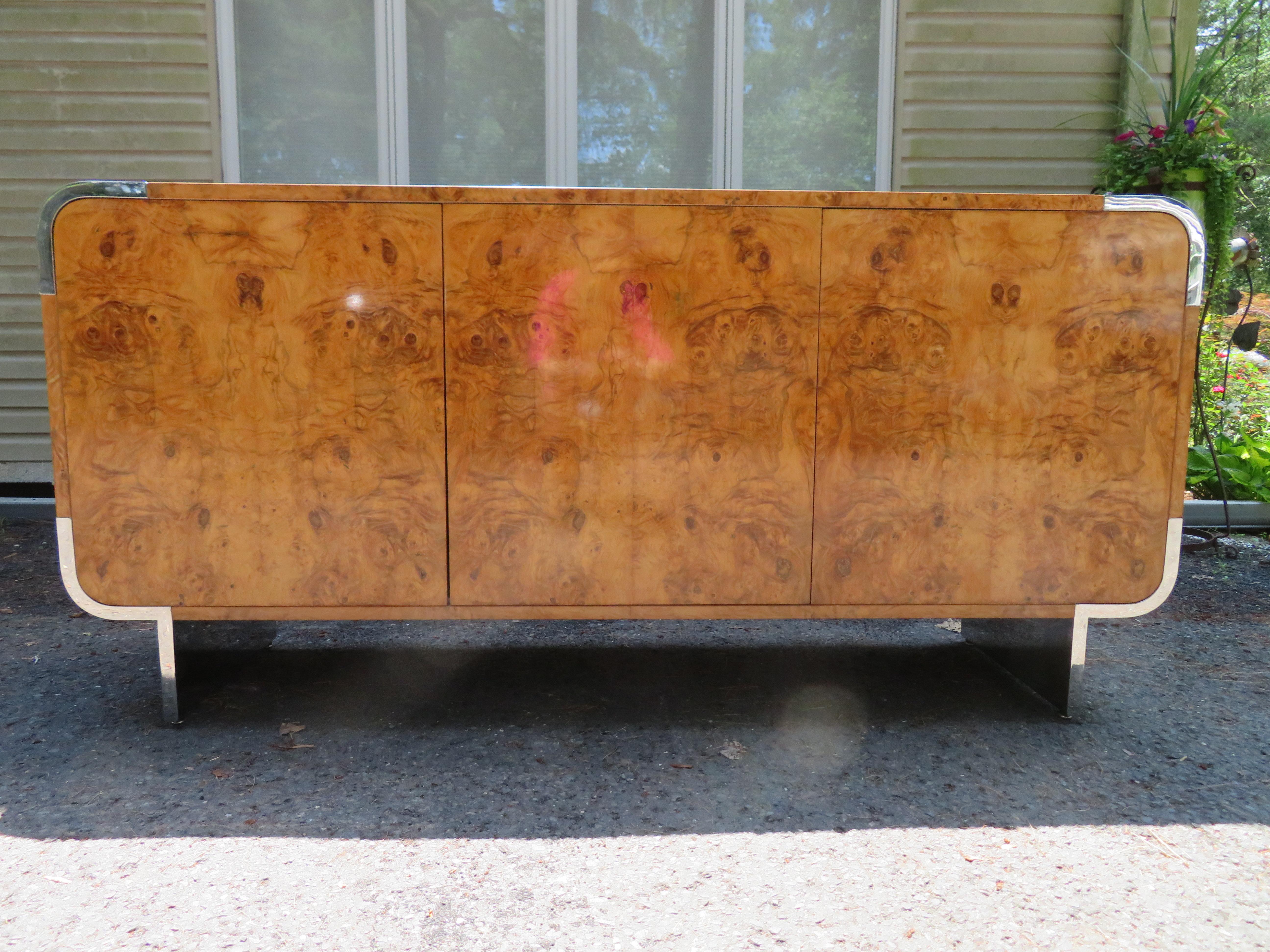 Outstanding Pace Collection Burl and Chrome Credenza Leon Rosen For Sale 11