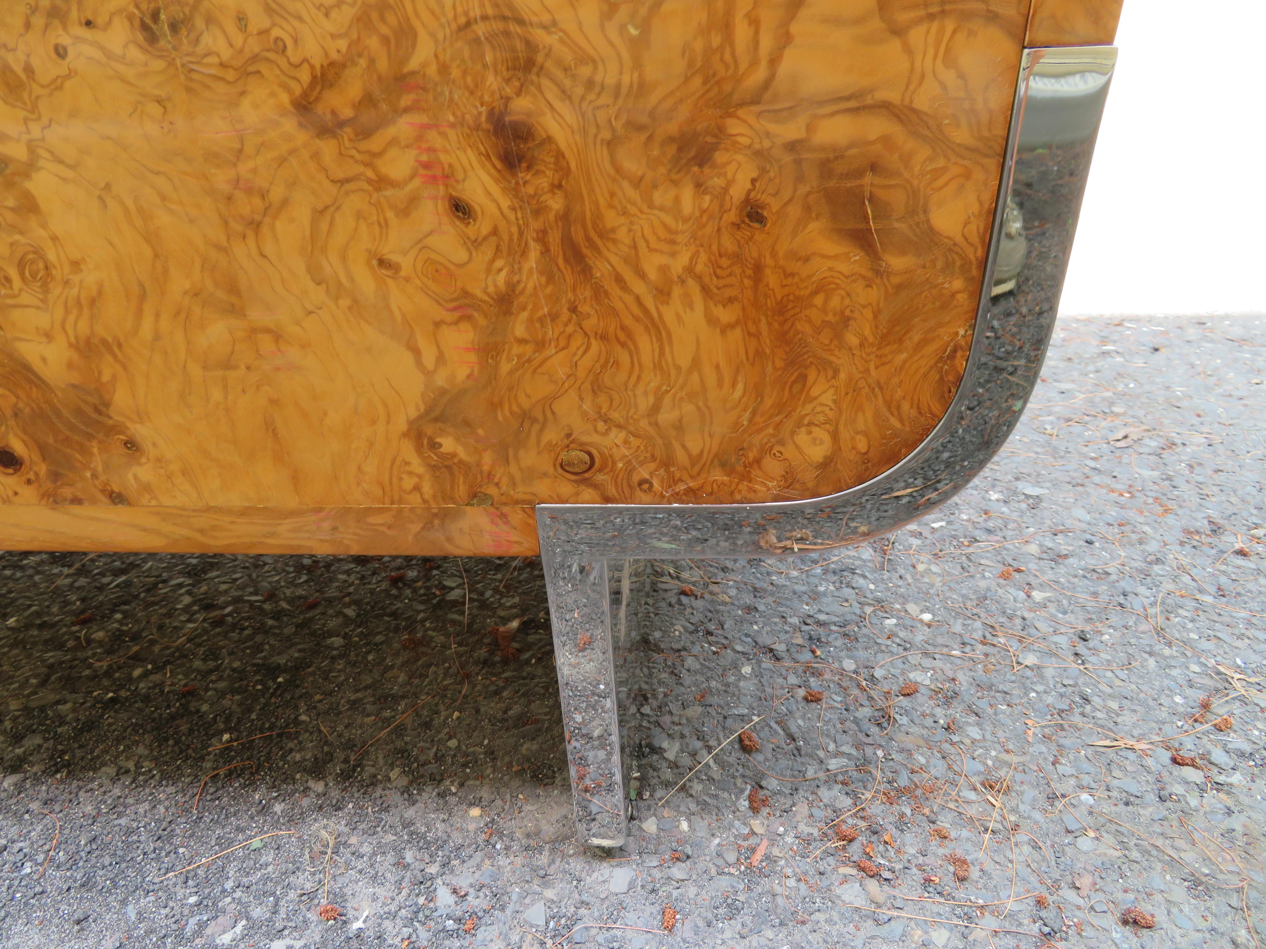 Late 20th Century Outstanding Pace Collection Burl and Chrome Credenza Leon Rosen For Sale