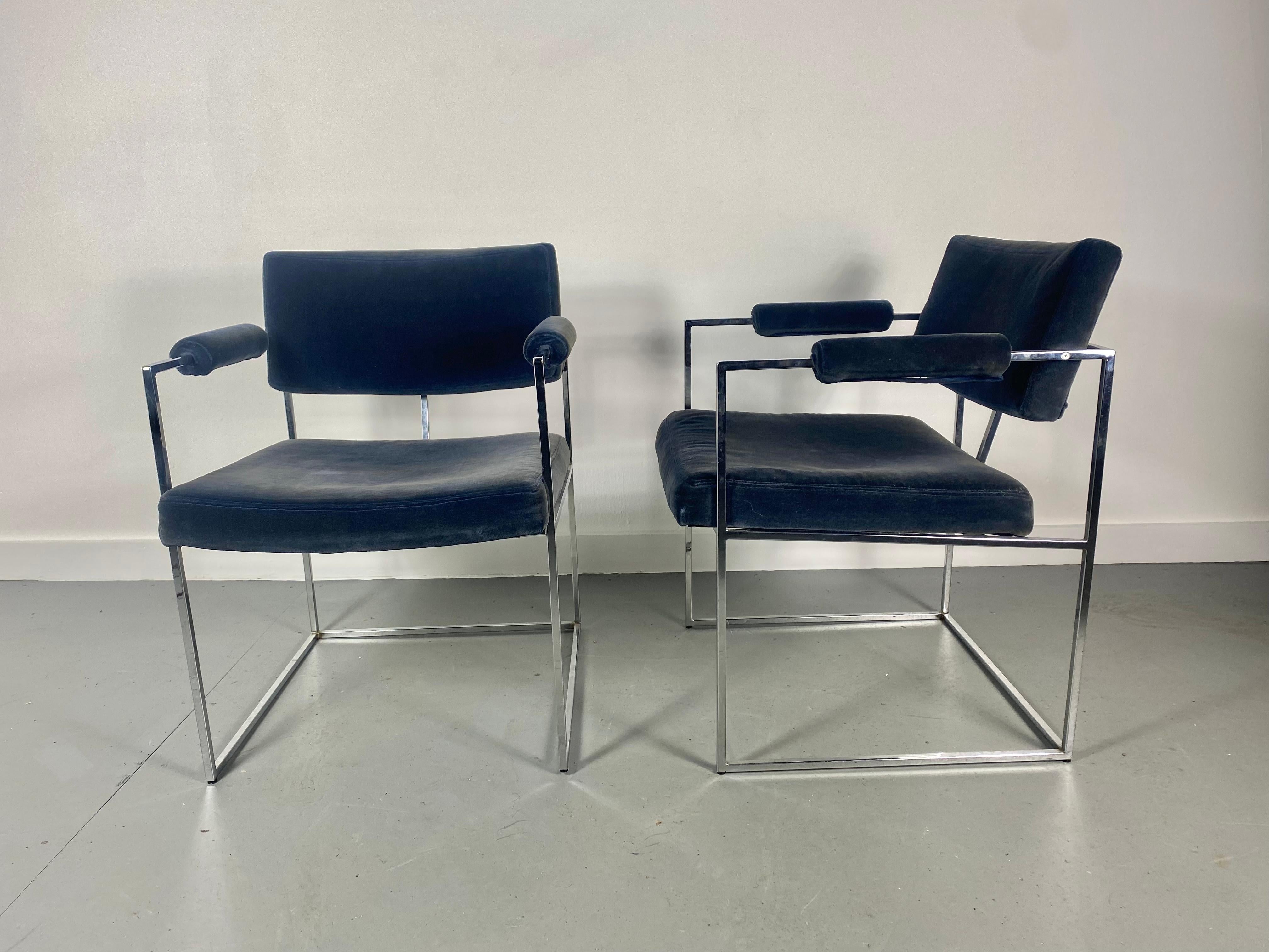 Paire exceptionnelle de chaises de salle à manger/de salon chromées de Milo Baughman, mi-siècle moderne en vente 1