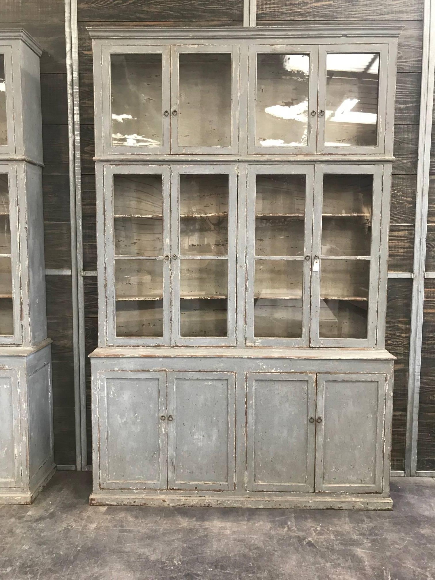 Outstanding Pair of Spanish 19th Century Bookcases In Excellent Condition In Atlanta, GA