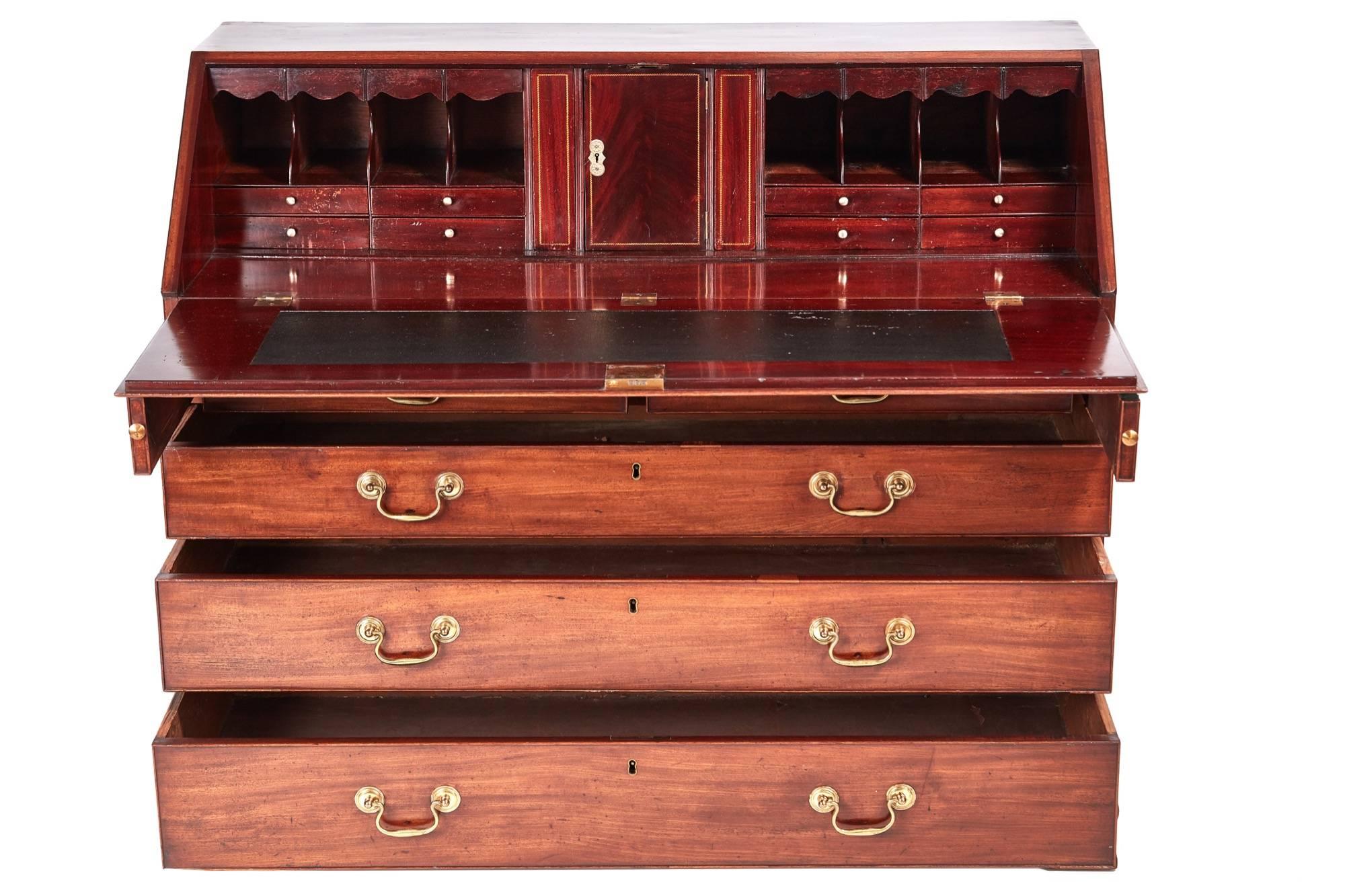 18th Century and Earlier Outstanding Quality 18th Century Mahogany Bureau