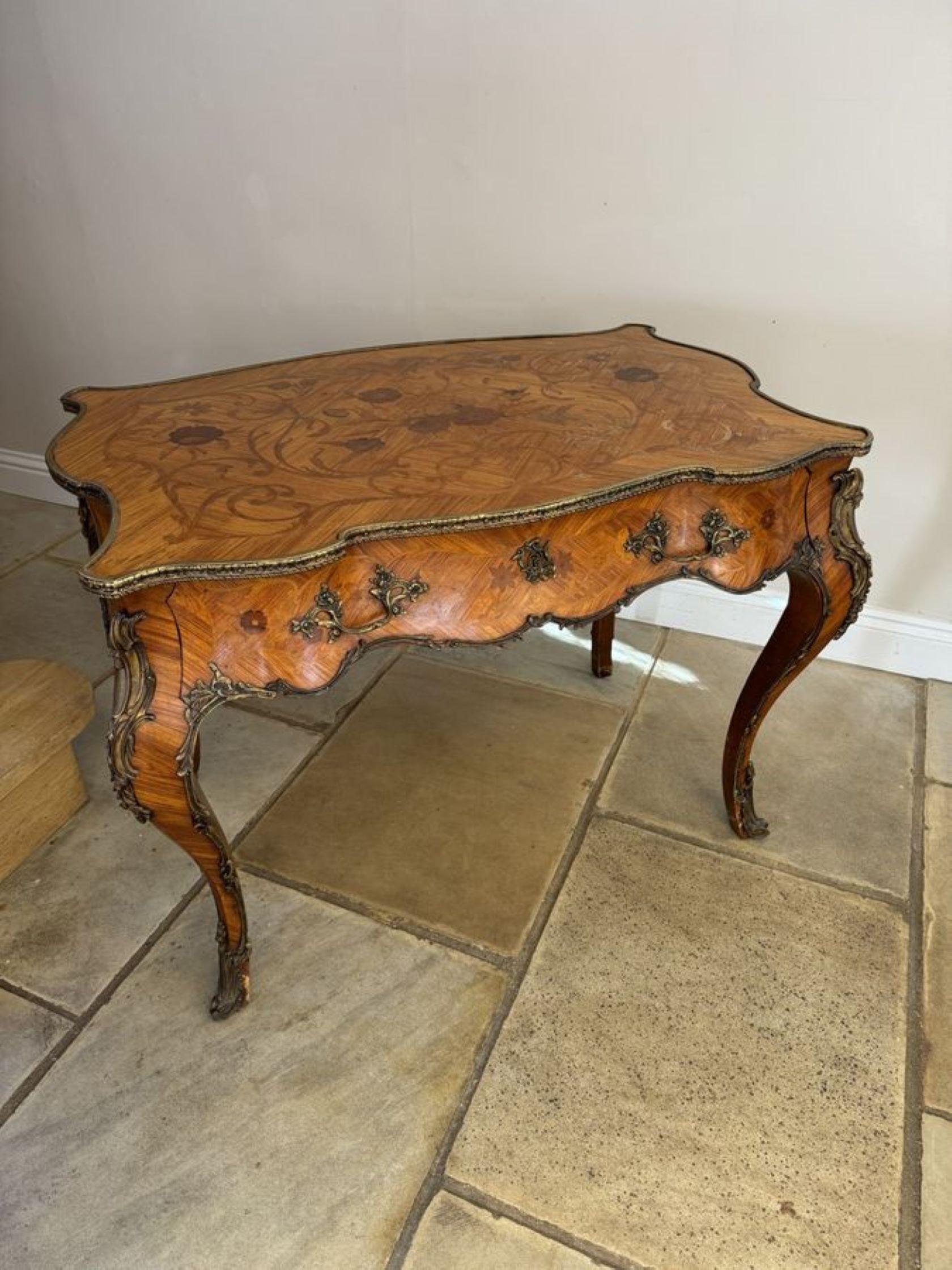 Kingwood Outstanding quality antique 19th century freestanding French kingwood marquetry For Sale