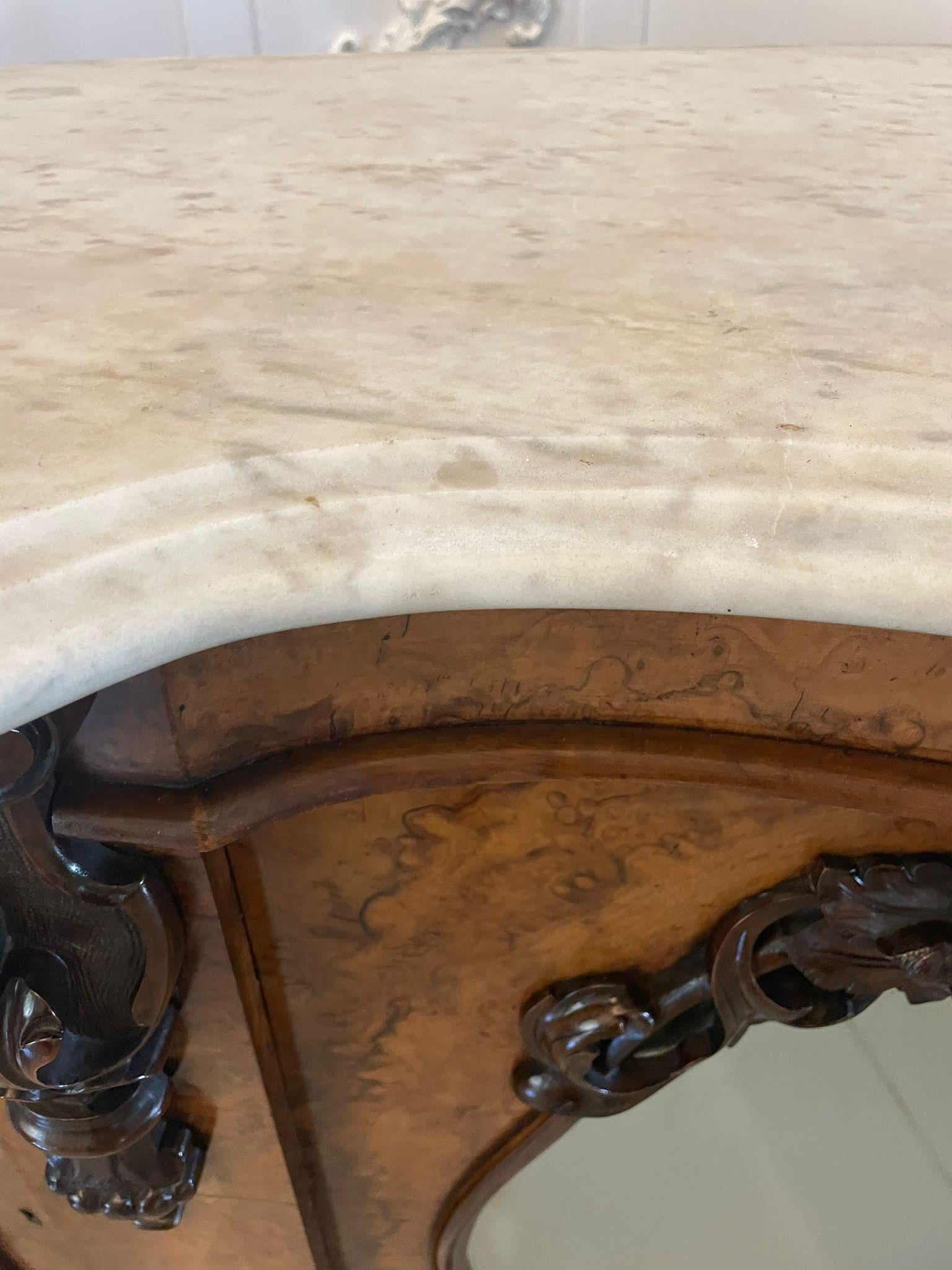 Crédence en noyer à dessus de marbre, ancienne, victorienne, du 19e siècle, de qualité exceptionnelle en vente 10