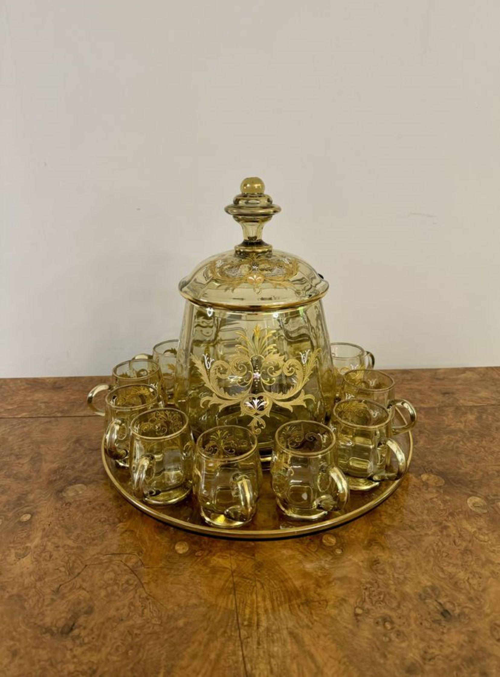 Ensemble de bols à punch en verre bohème ancien de qualité exceptionnelle en vente 7