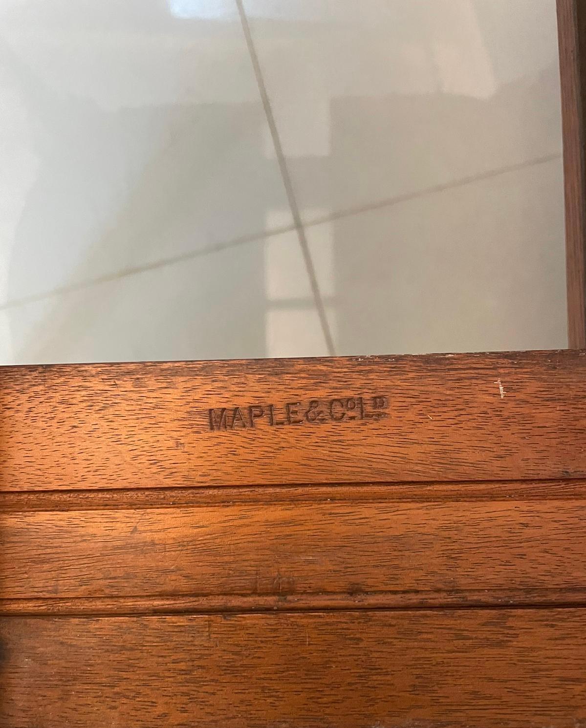 Outstanding Quality Antique Burr Walnut Extending Dining Table By Maple & Co. 10