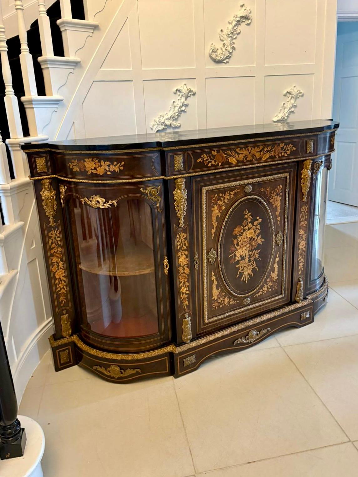 Credenza antigua de marquetería floral ebonizada y taraceada de calidad excepcional en venta 7