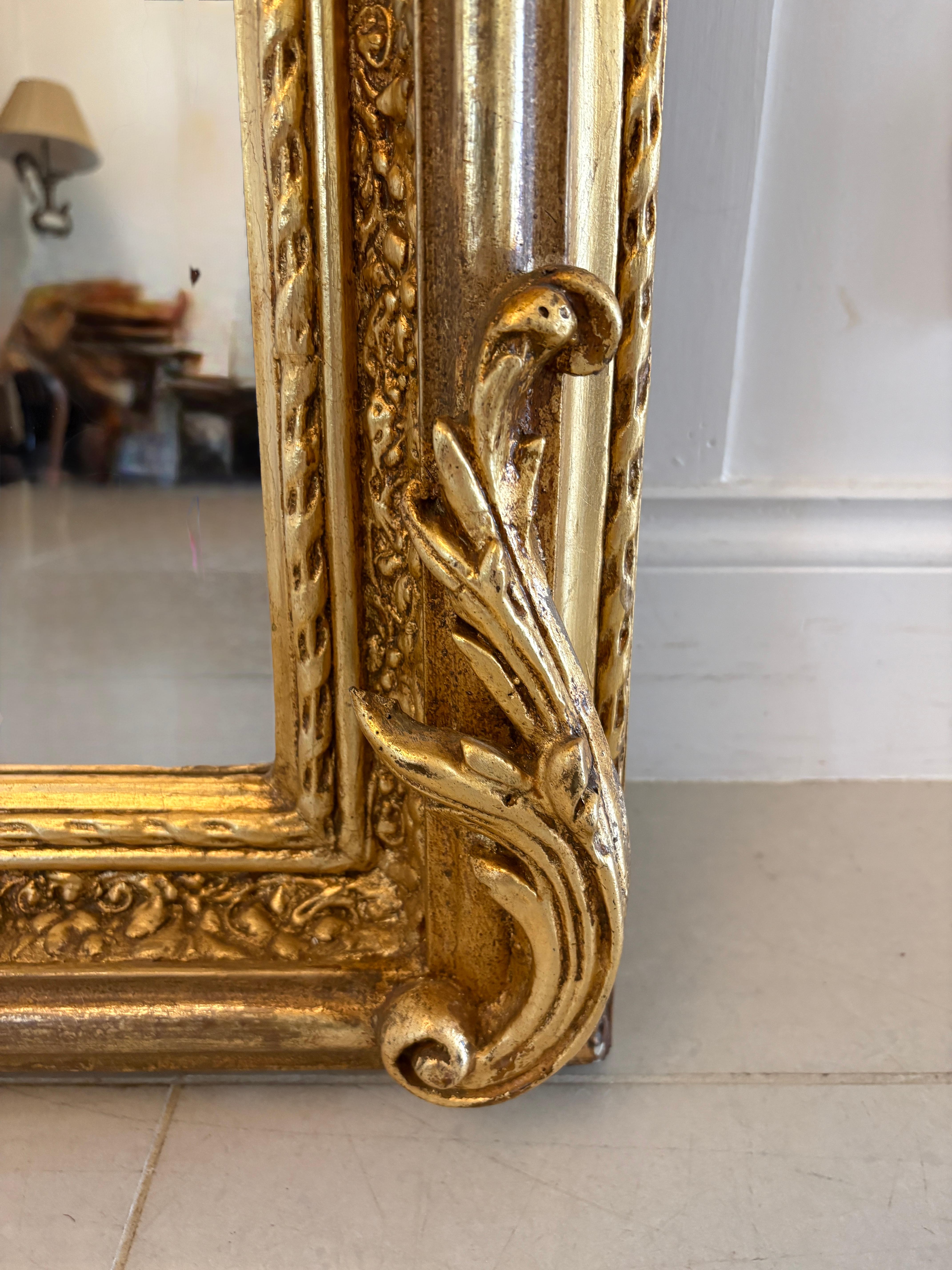 20ième siècle Antique Mirror à cadre doré sculpté de l'époque d'Edwardian, d'une qualité exceptionnelle en vente