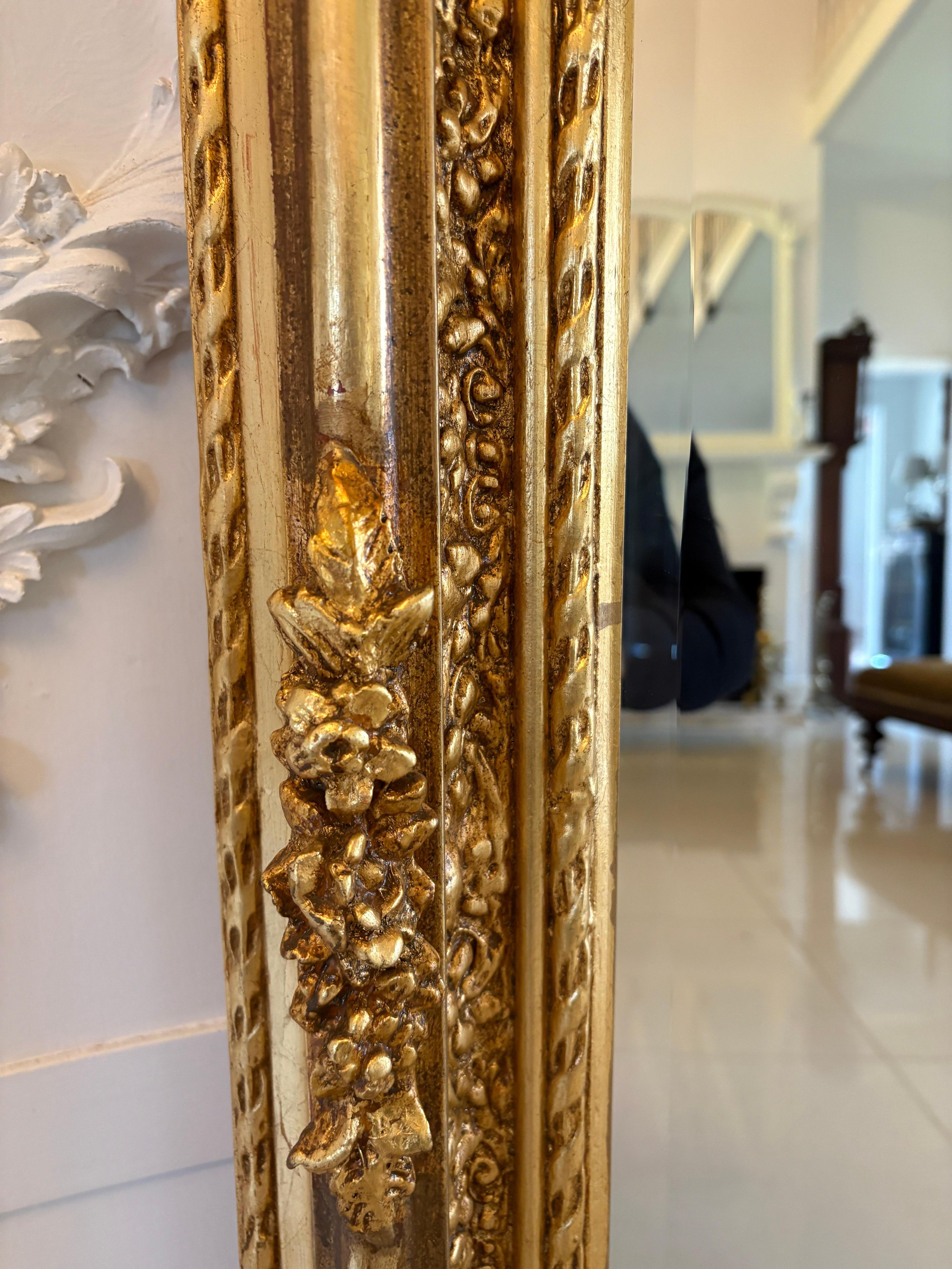 Antique Mirror à cadre doré sculpté de l'époque d'Edwardian, d'une qualité exceptionnelle en vente 1