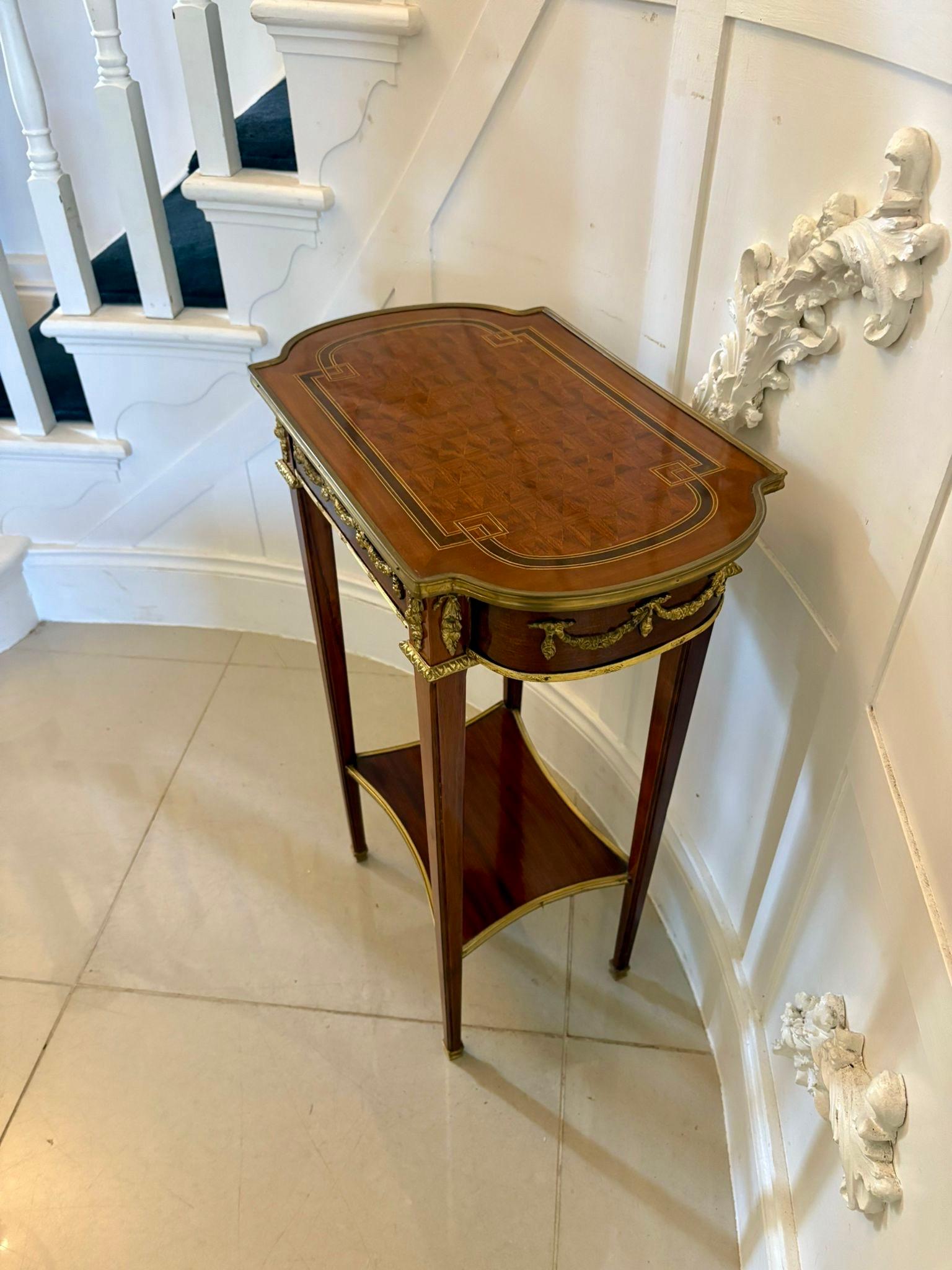 Outstanding Quality Antique Edwardian Mahogany and Ormolu Mounted Lamp Table For Sale 1