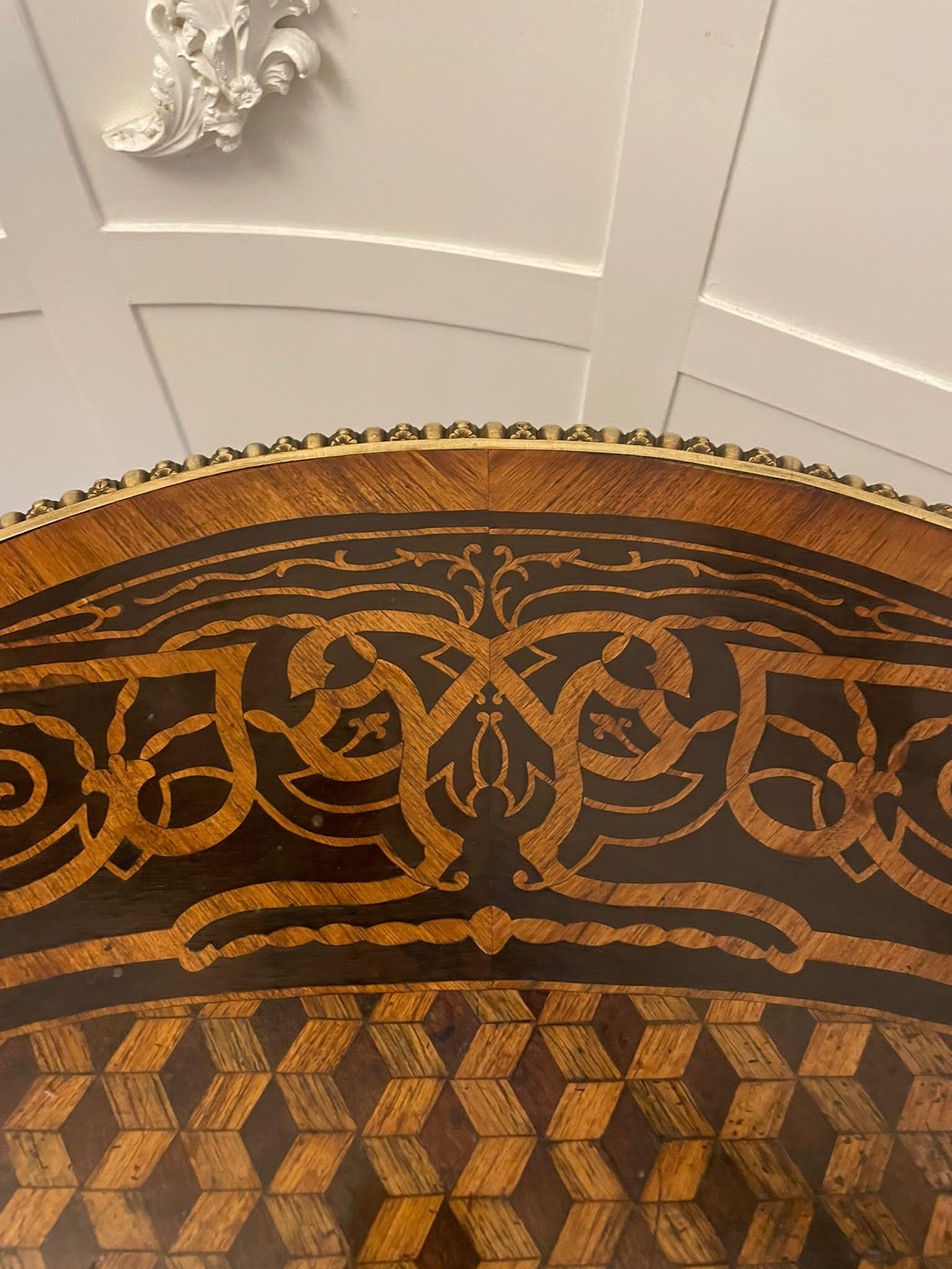 Outstanding Quality Antique Freestanding Marquetry and Parquetry Centre Table For Sale 1