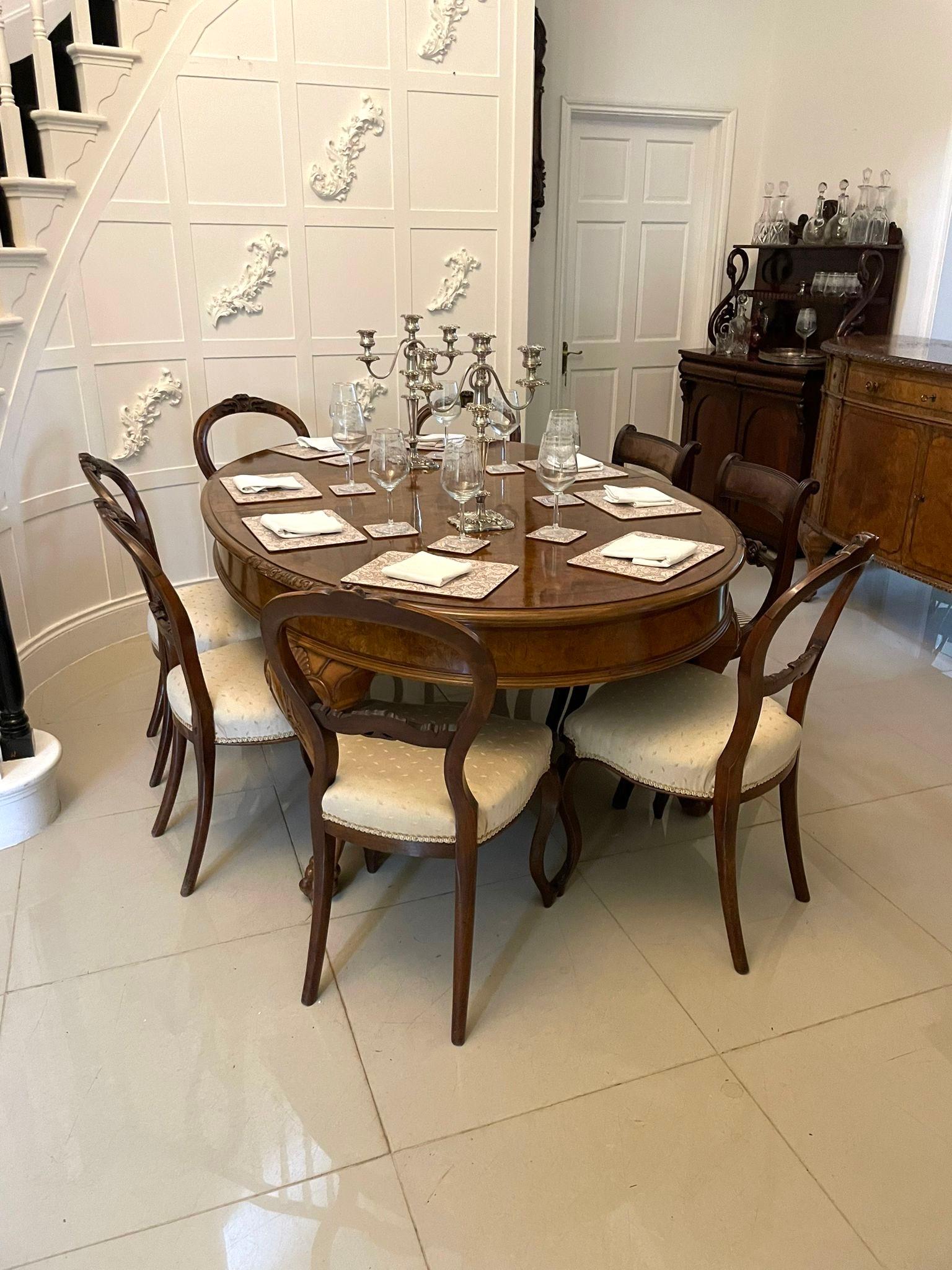 Outstanding Quality Antique Oval Burr Walnut 8 Seater Dining Table For Sale 4