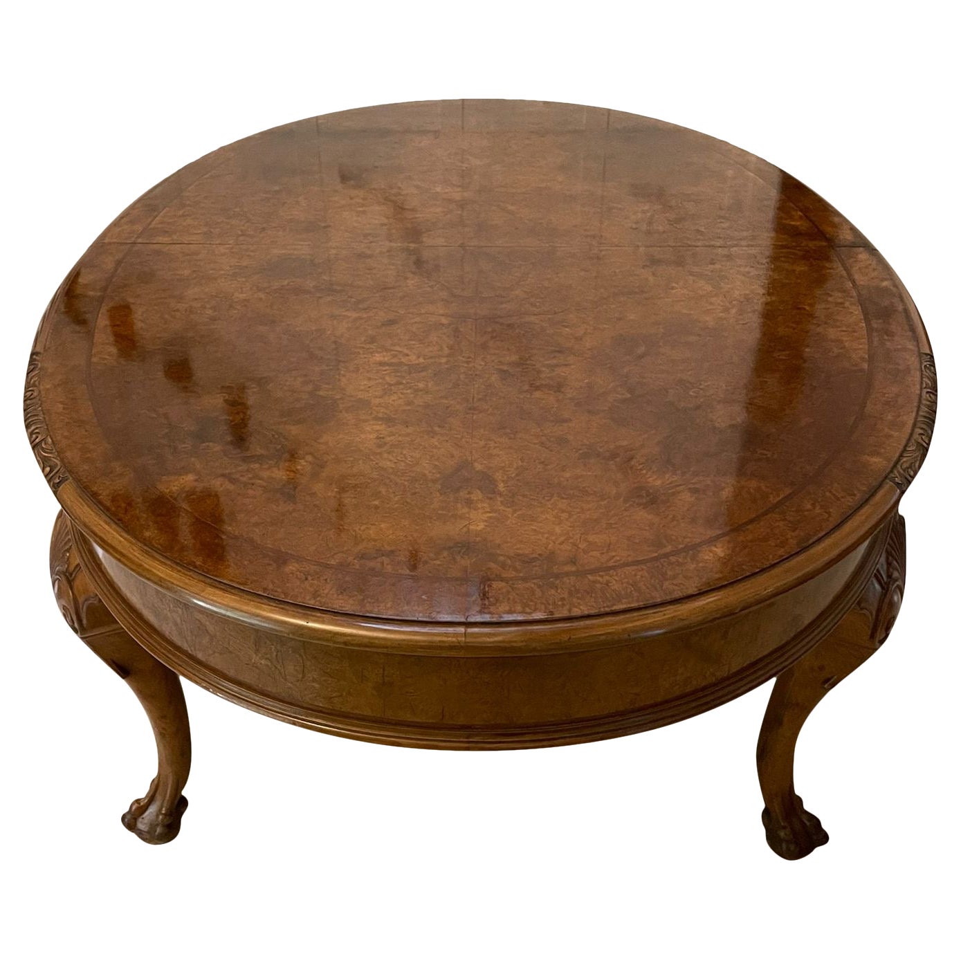 Outstanding Quality Antique Oval Burr Walnut 8 Seater Dining Table